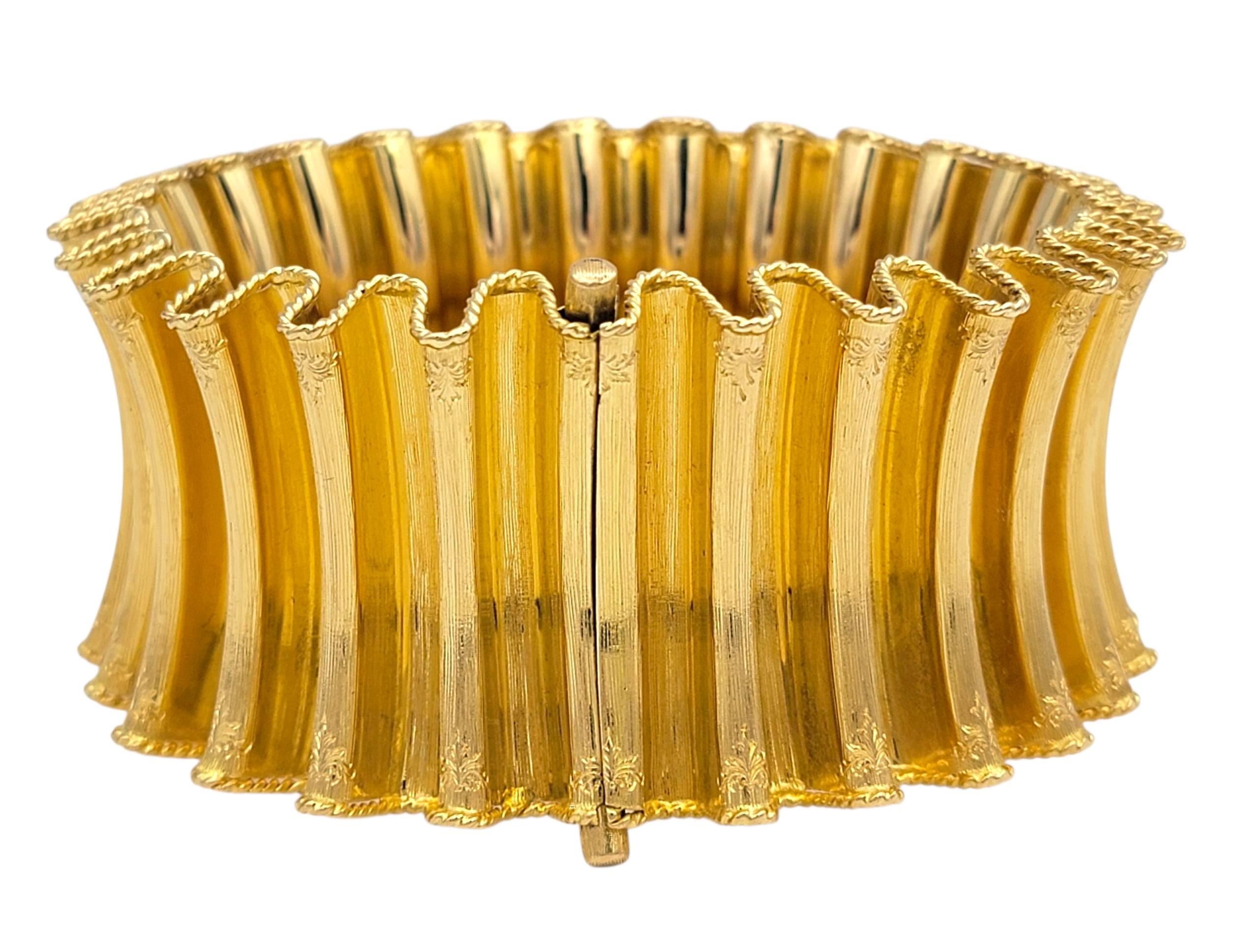 Vintage A&M Buccellati Manchette large cannelée or jaune 18 carats en vente 2