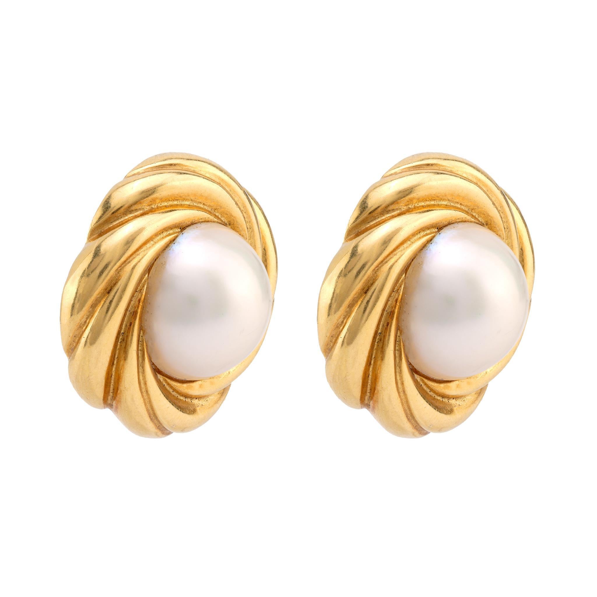 Modern Vintage Mabe Pearl 18K Yellow Gold Clip On Earrings For Sale