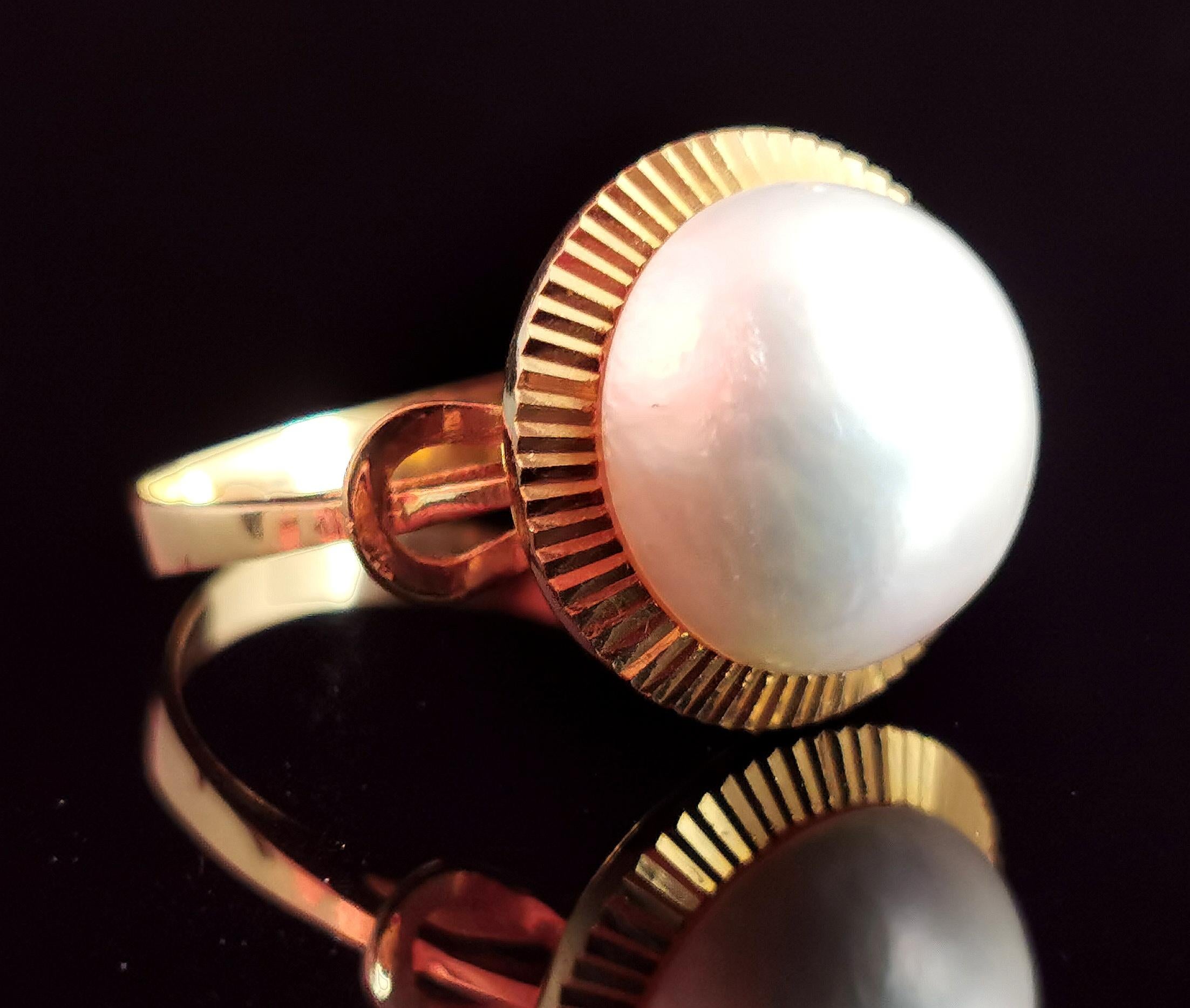 Retro Vintage Mabe Pearl Cocktail Ring, 14k Yellow Gold
