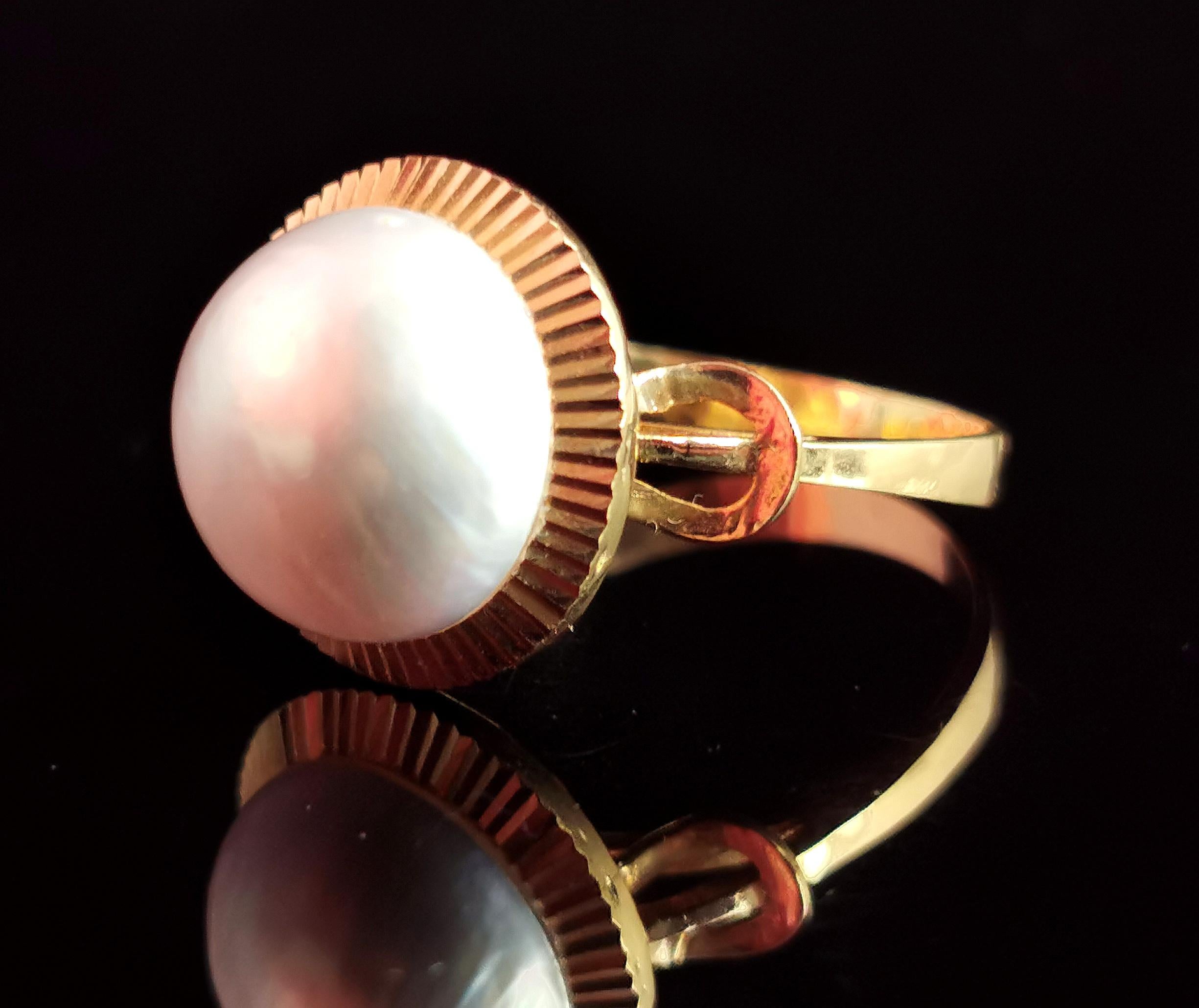Cabochon Vintage Mabe Pearl Cocktail Ring, 14k Yellow Gold