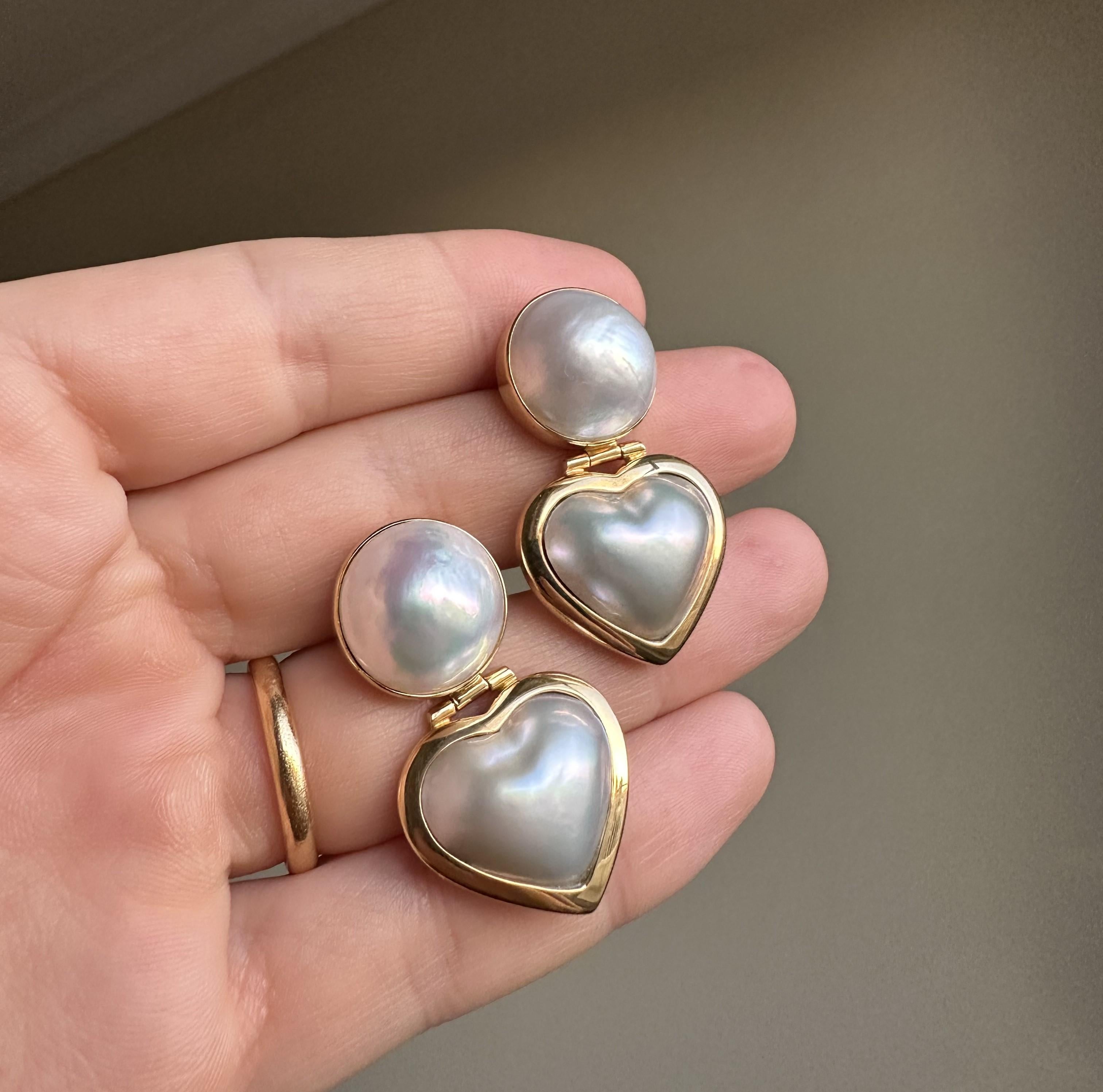 Perlen-Ohrringe „Mabe“ aus Gelbgold (Zeitgenössisch) im Angebot