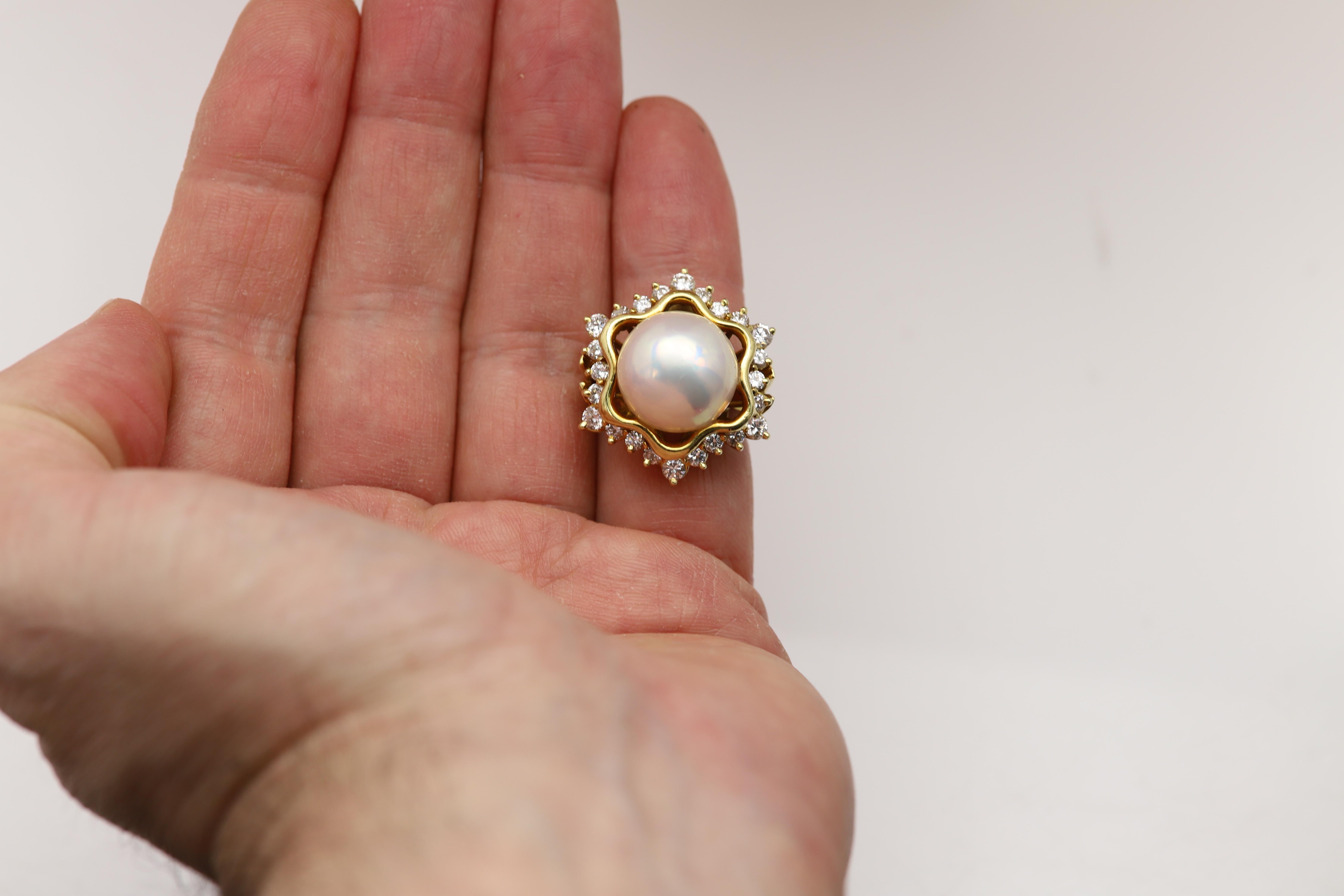 Women's Vintage Mabe Pearl Ring Natural Diamonds Star of David 18 Karat Yellow Gold For Sale
