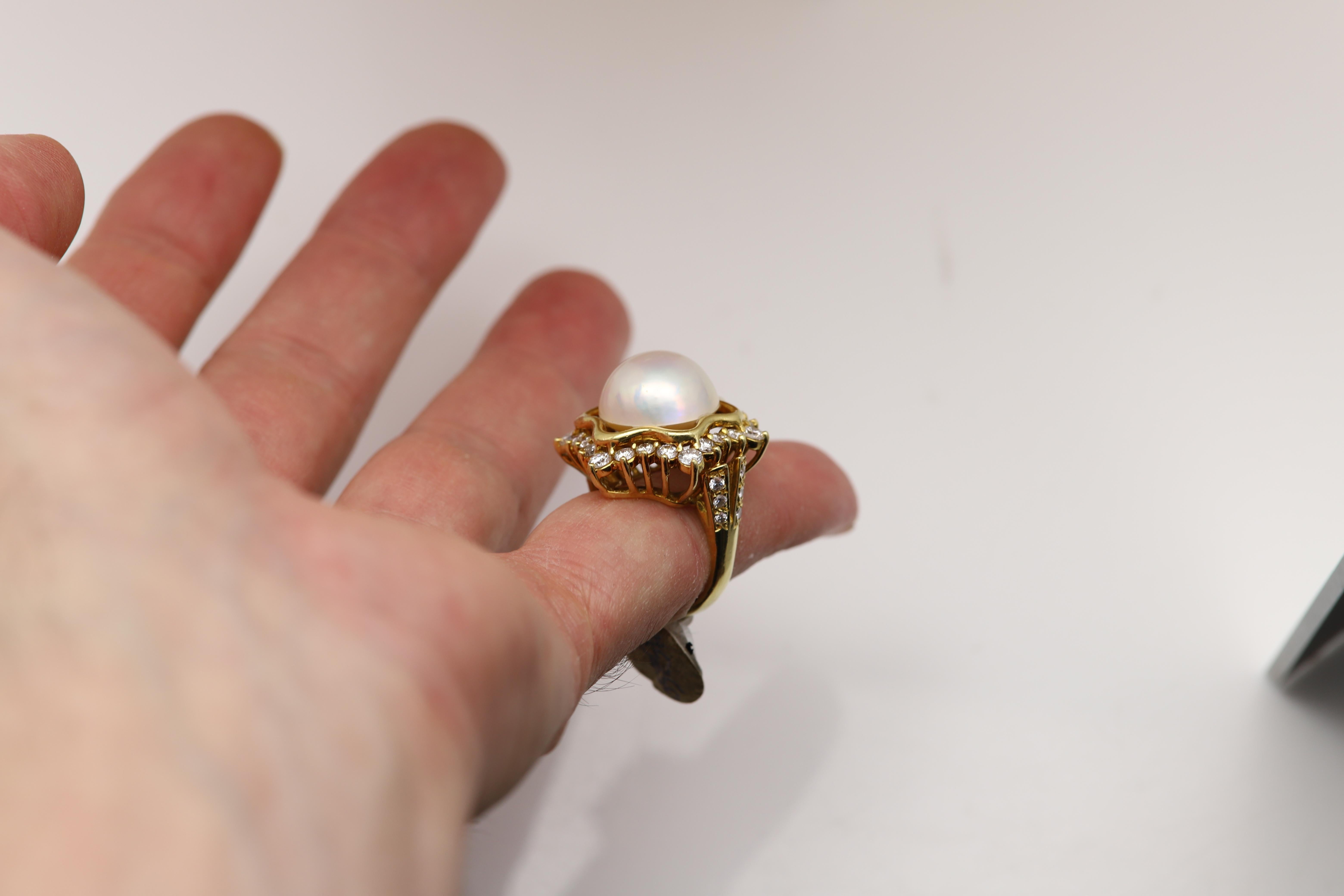 Vintage Mabe Pearl Ring Natural Diamonds Star of David 18 Karat Yellow Gold For Sale 1