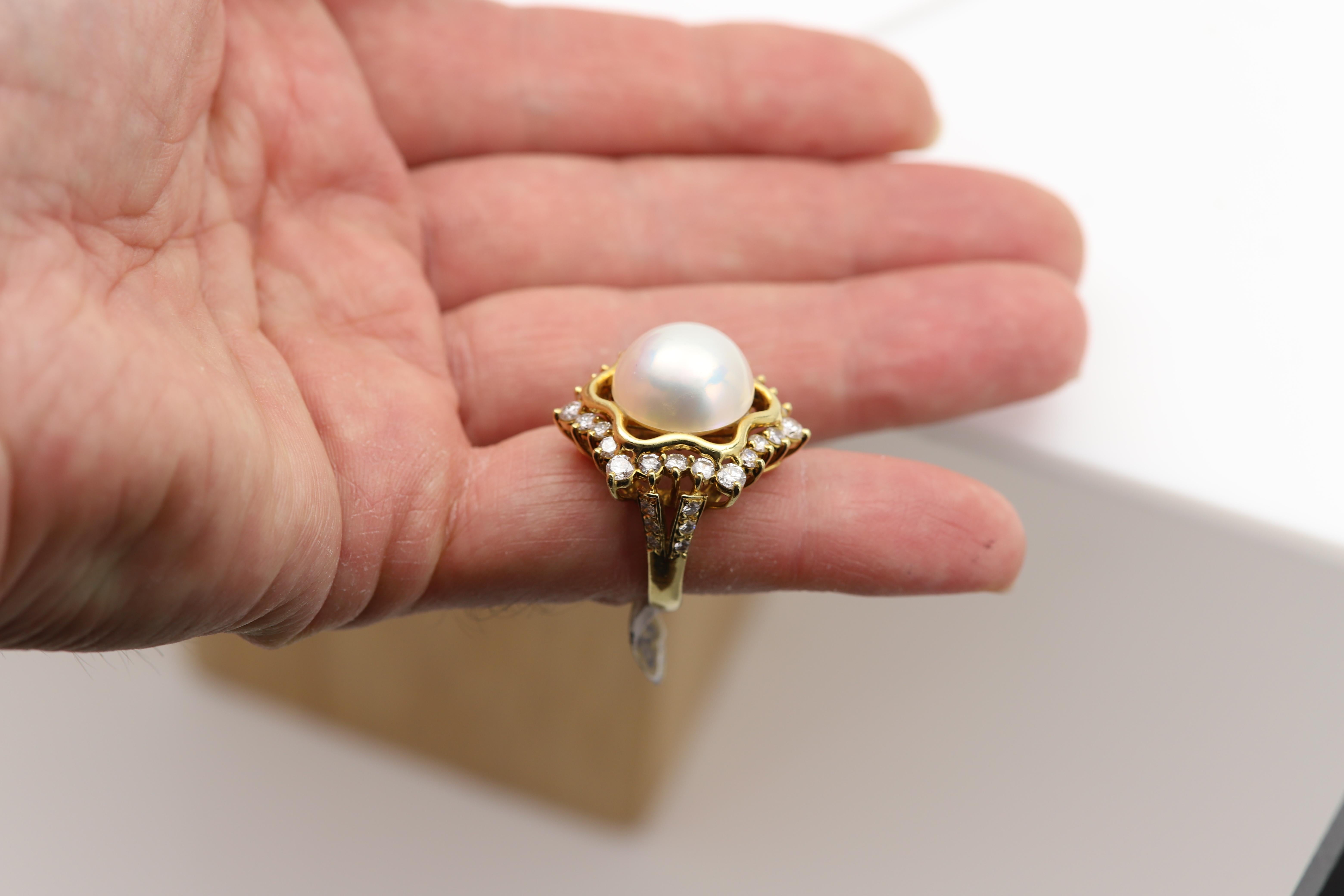 Vintage Mabe Pearl Ring Natural Diamonds Star of David 18 Karat Yellow Gold For Sale 2