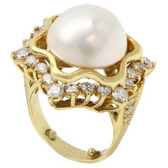 Vintage Mabe Pearl Ring Natural Diamonds Star of David 18 Karat Yellow Gold