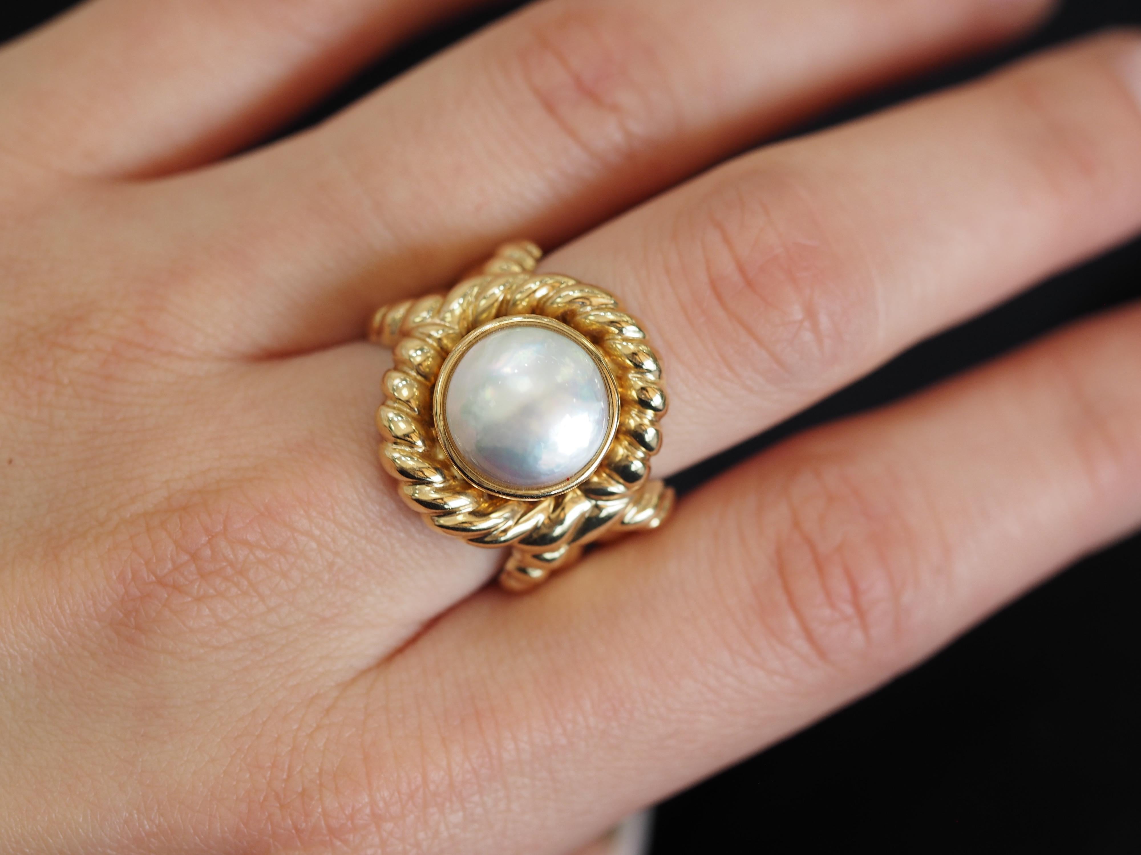 Anillo vintage de cuerda de perlas Mabe en oro amarillo de 14 quilates en Excelente estado para la venta en Addison, TX