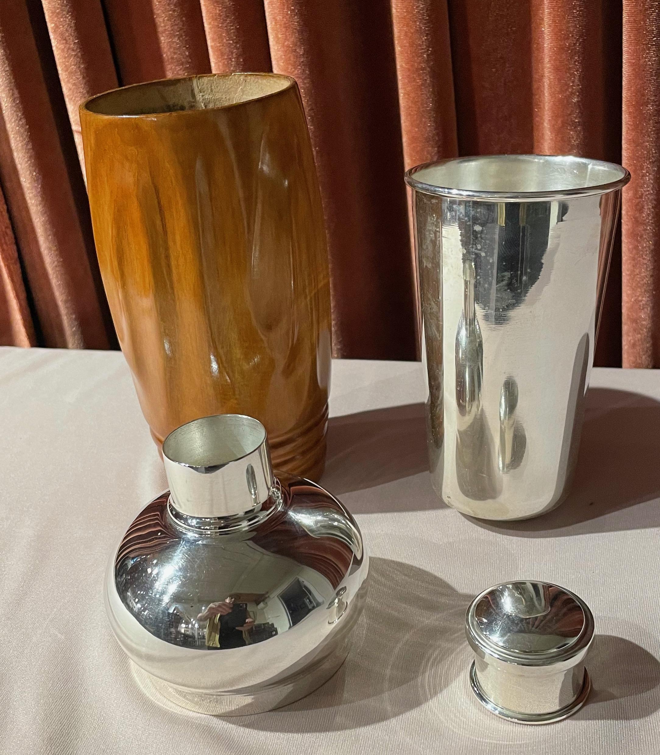 Art Deco Vintage Macabo Wood and Silver Italian Cocktail Shaker