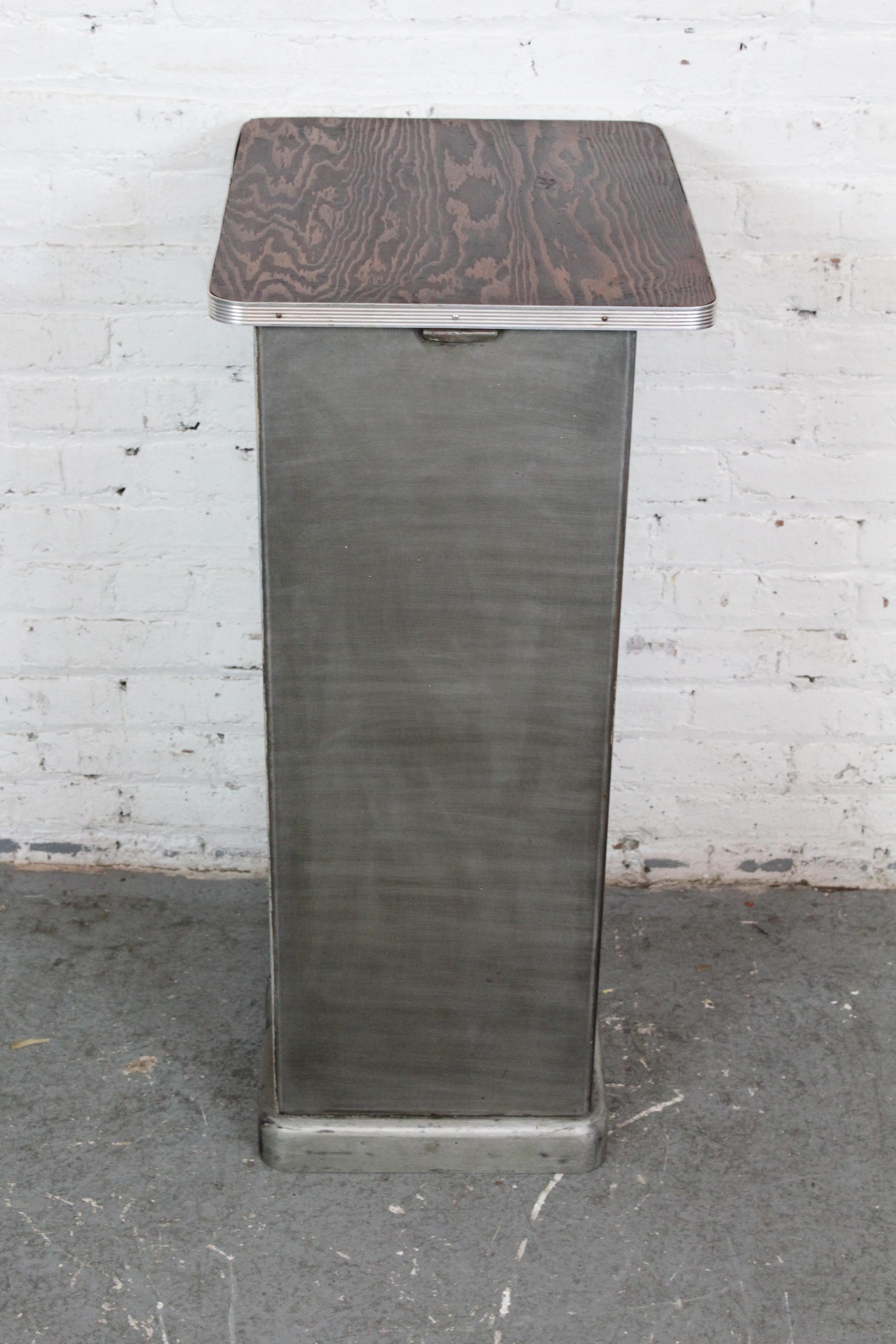 Vintage Machine Age Sterilizing Medical Cabinet In Good Condition For Sale In Brooklyn, NY