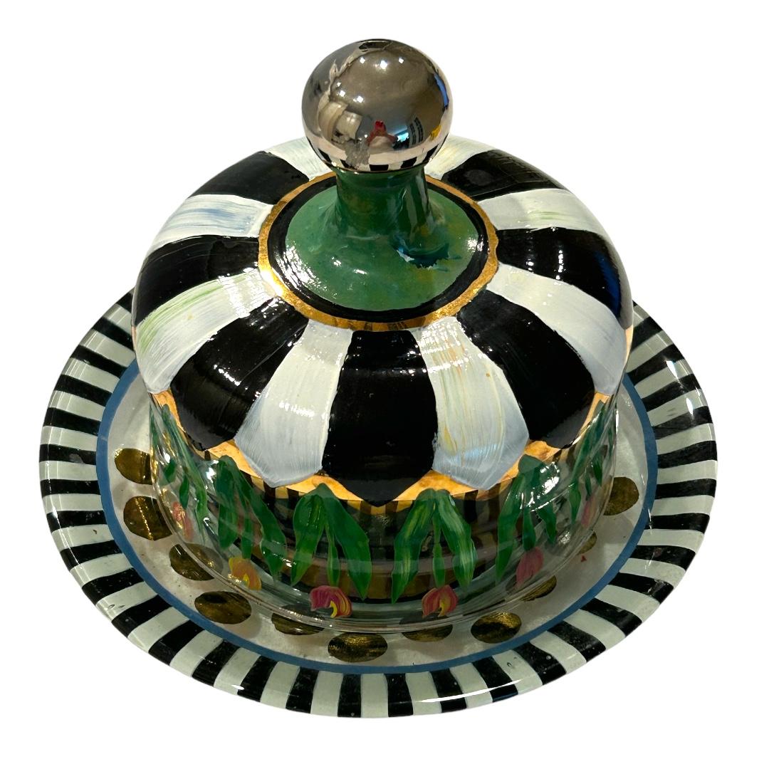 Excellent condition! This dome is hand painted with pink tulips and black/white stripes; very ornate MacKenzie-Childs cheese dome for any table decor or occasion; hand wash only.