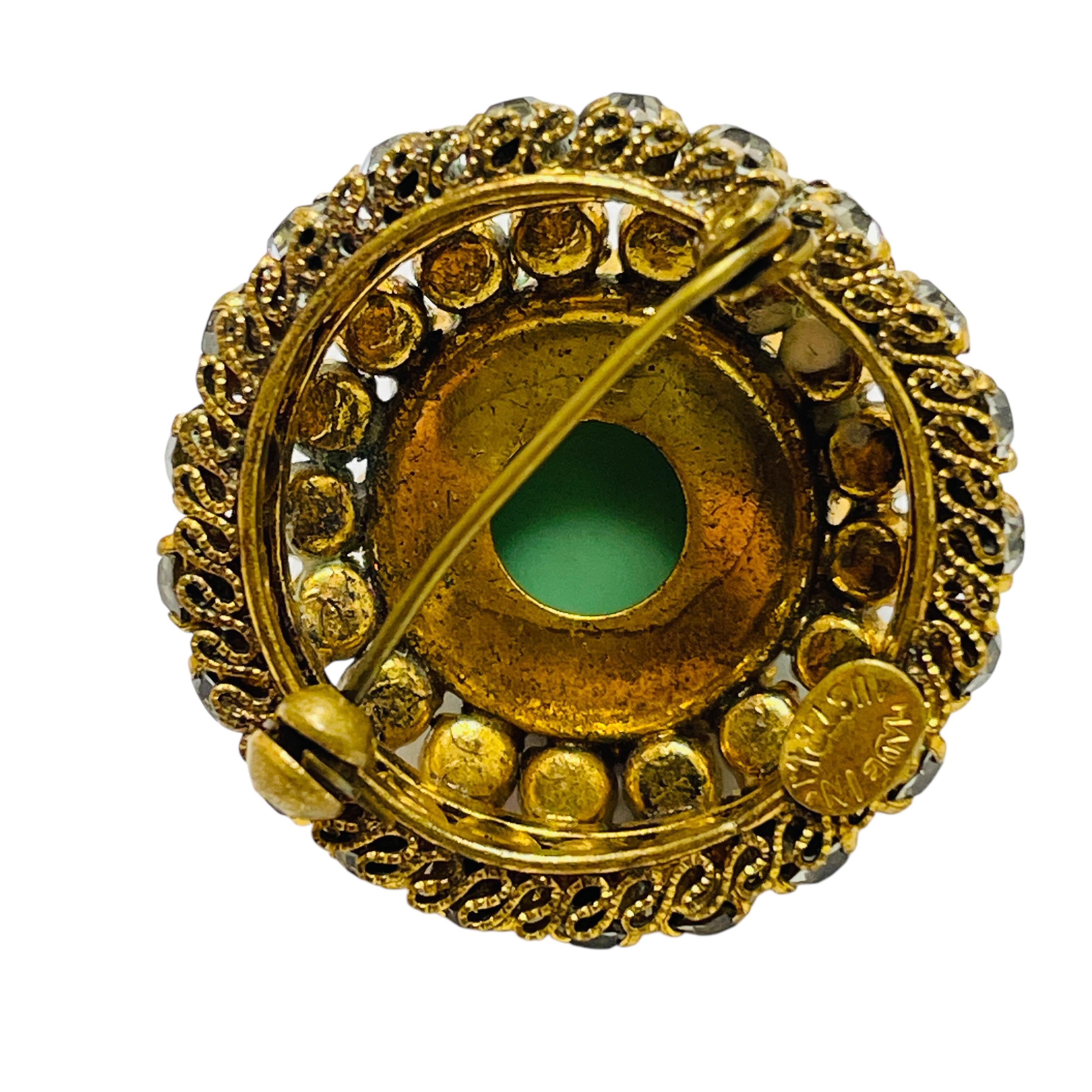 Vintage MADE IN AUSTRIA gold tone glass stones designer brooch In Good Condition For Sale In Palos Hills, IL