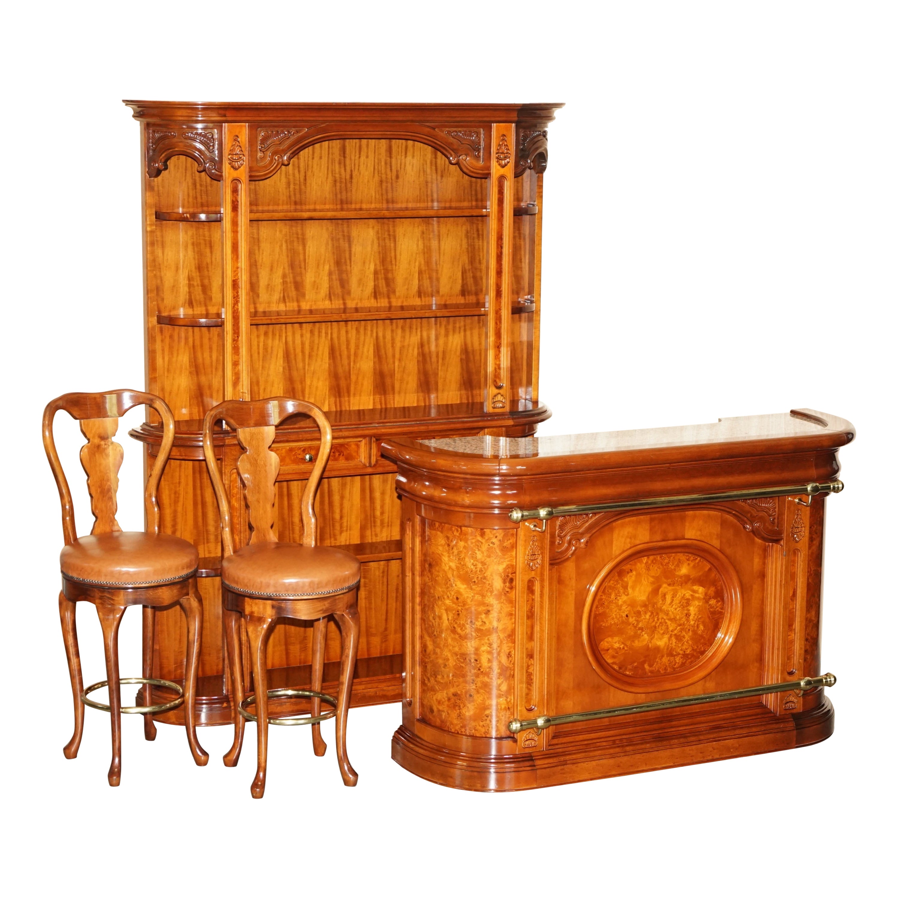 VINTAGE MADE IN ITALY BURR WALNUT MARBLE 
HOME BAR WITH BROWN LEATHER STOOLs