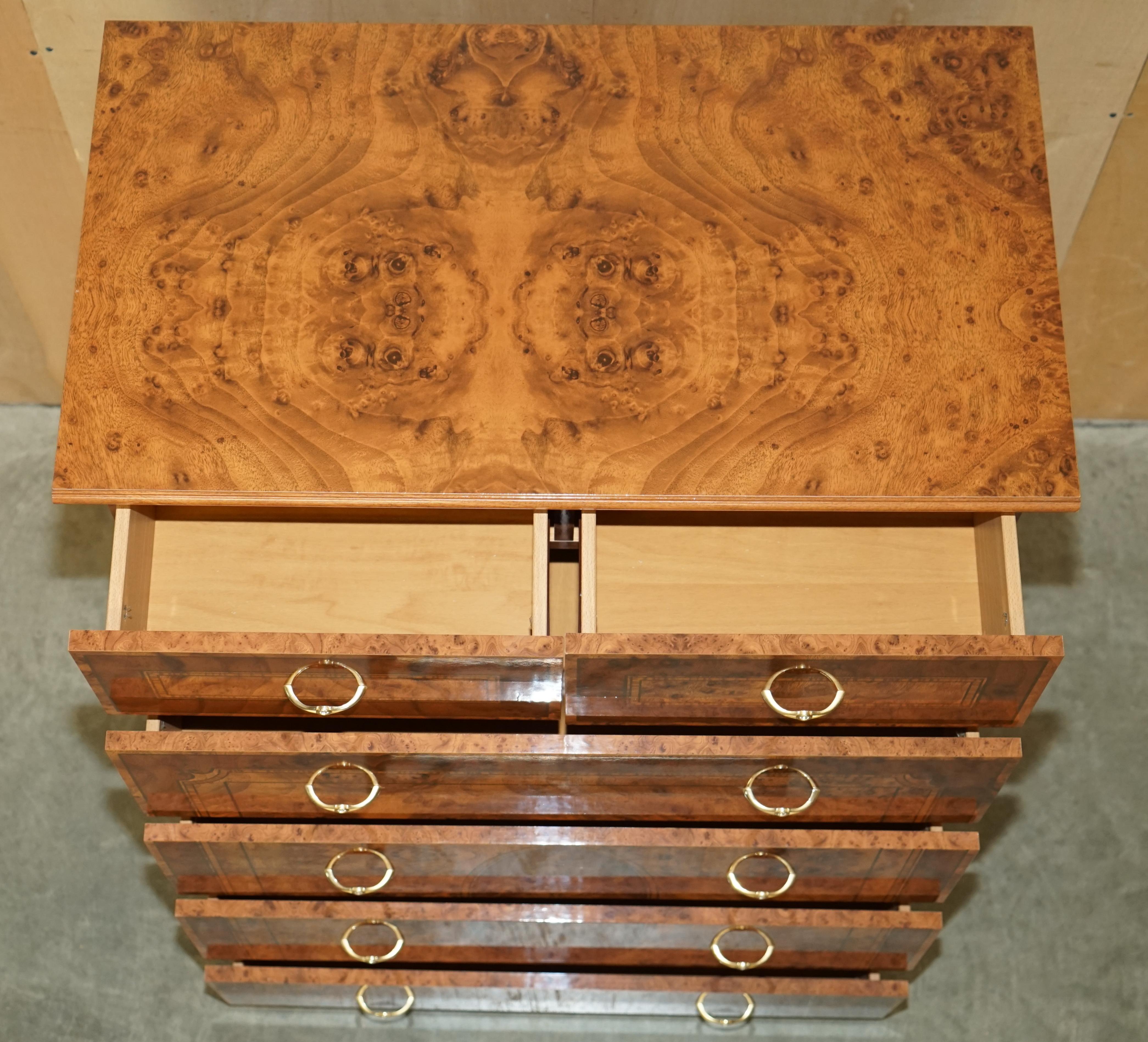 VINTAGE MADE IN ITALY BURR WALNUT VENEER CHEST OF DRAWERS PART OF A SUiTE For Sale 13
