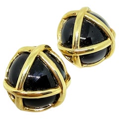 Orecchini a clip d
epoca MADE IN ITALY firmati in oro e smalto nero