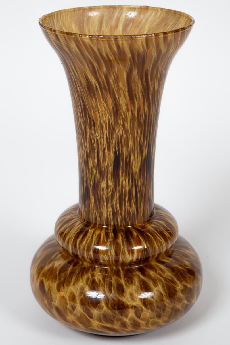 Fine XX secolo Vaso di vetro d'epoca con motivo a tartaruga di Maestri Vetrai, XX secolo, Italia