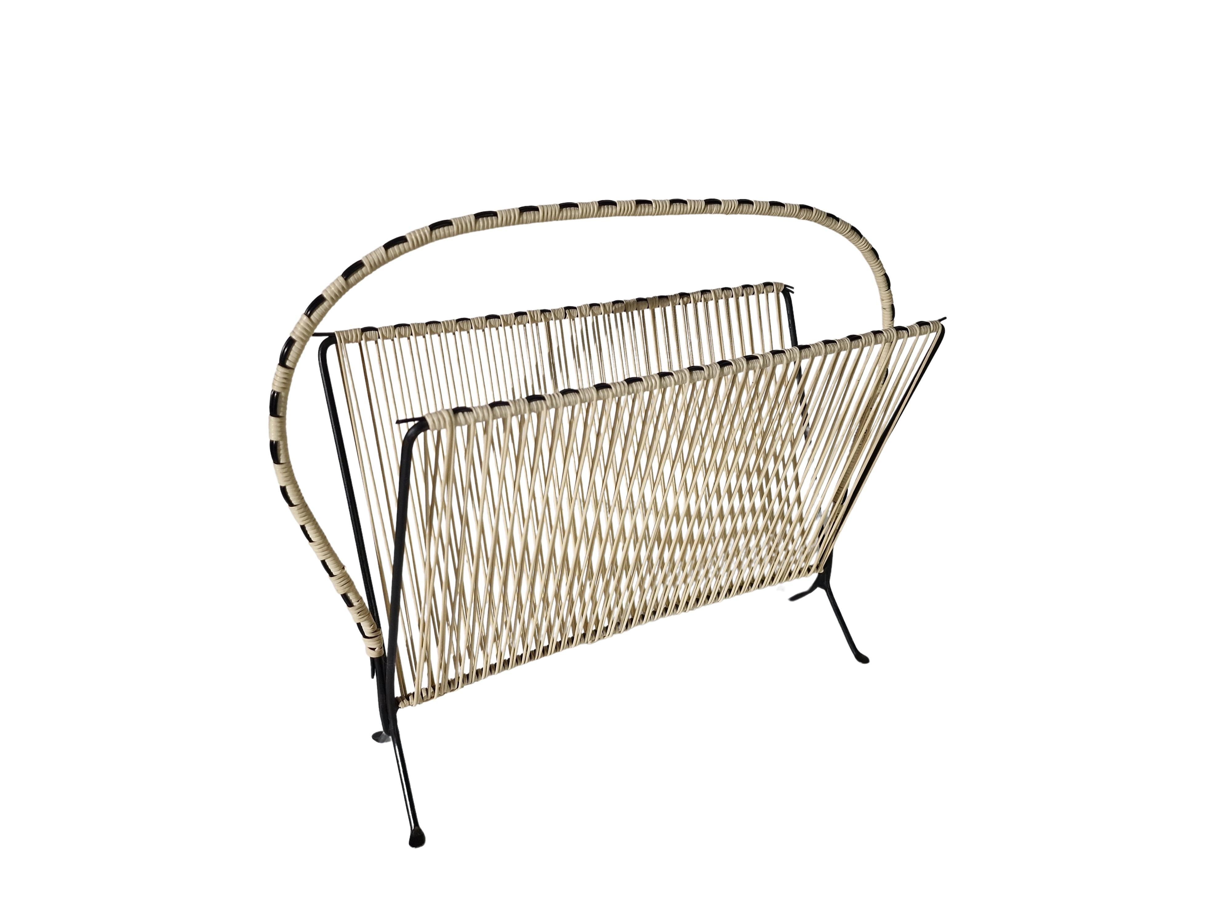 Metal Vintage magazine holder newspaper rack, string Design, 1950s, Italy For Sale