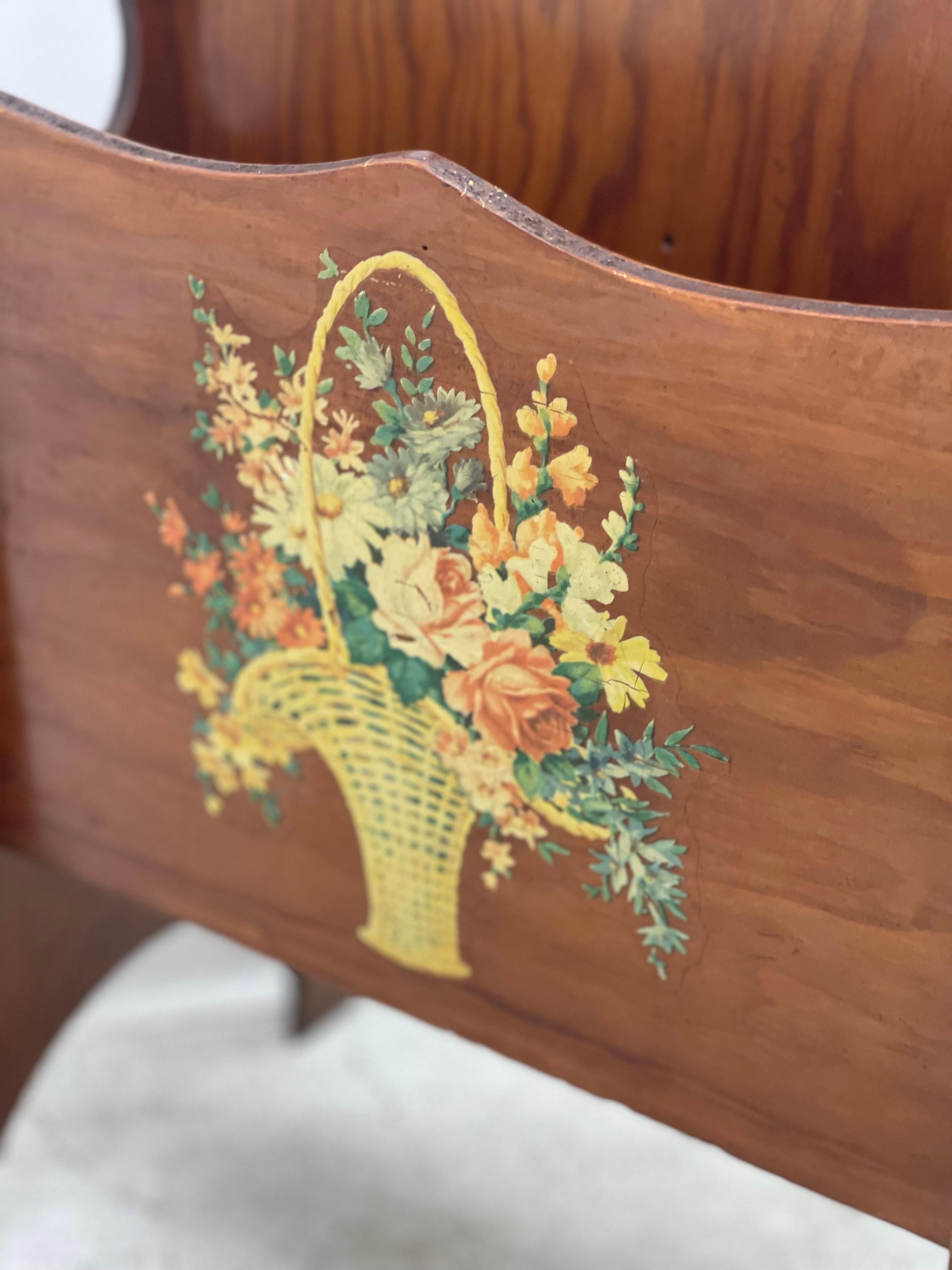 Mid-Century Modern Vintage Magazine Rack with Hand Painted Floral Decal For Sale