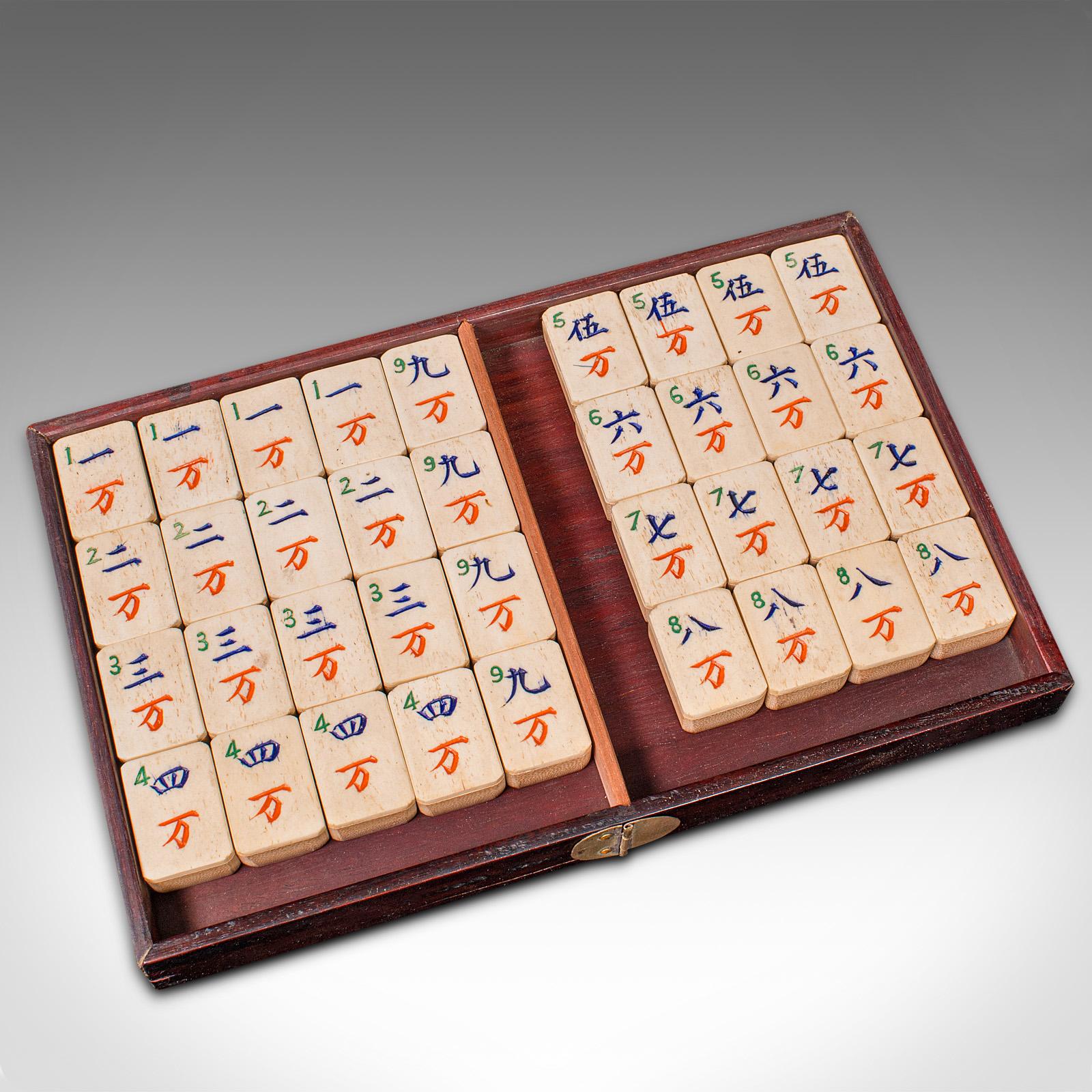 Vintage Mah-jong Set, Chinese, Cased Gaming Set, Bamboo, Mid 20th Century, 1960 For Sale 4