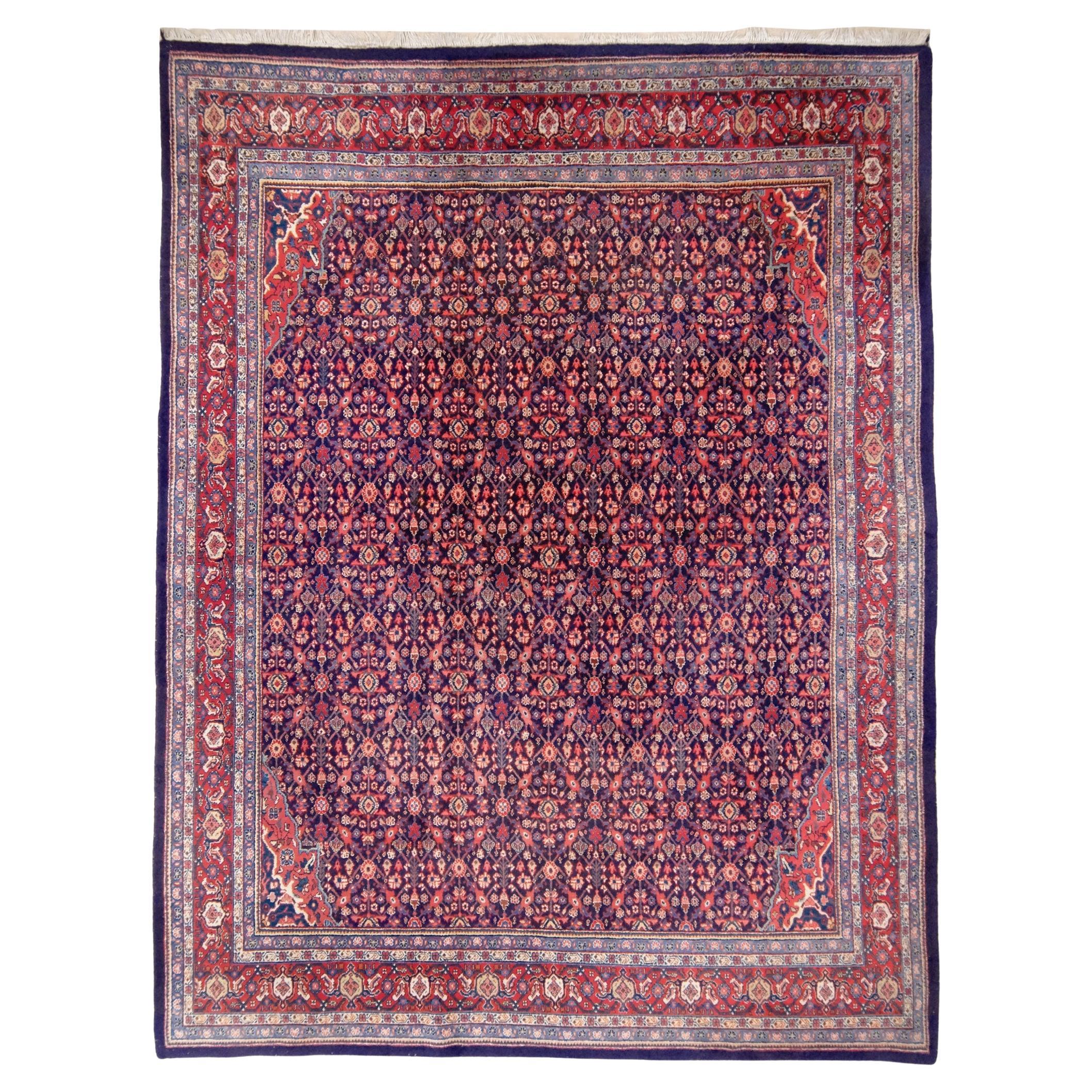 Vintage Mahal Carpet - 20th Century For Sale