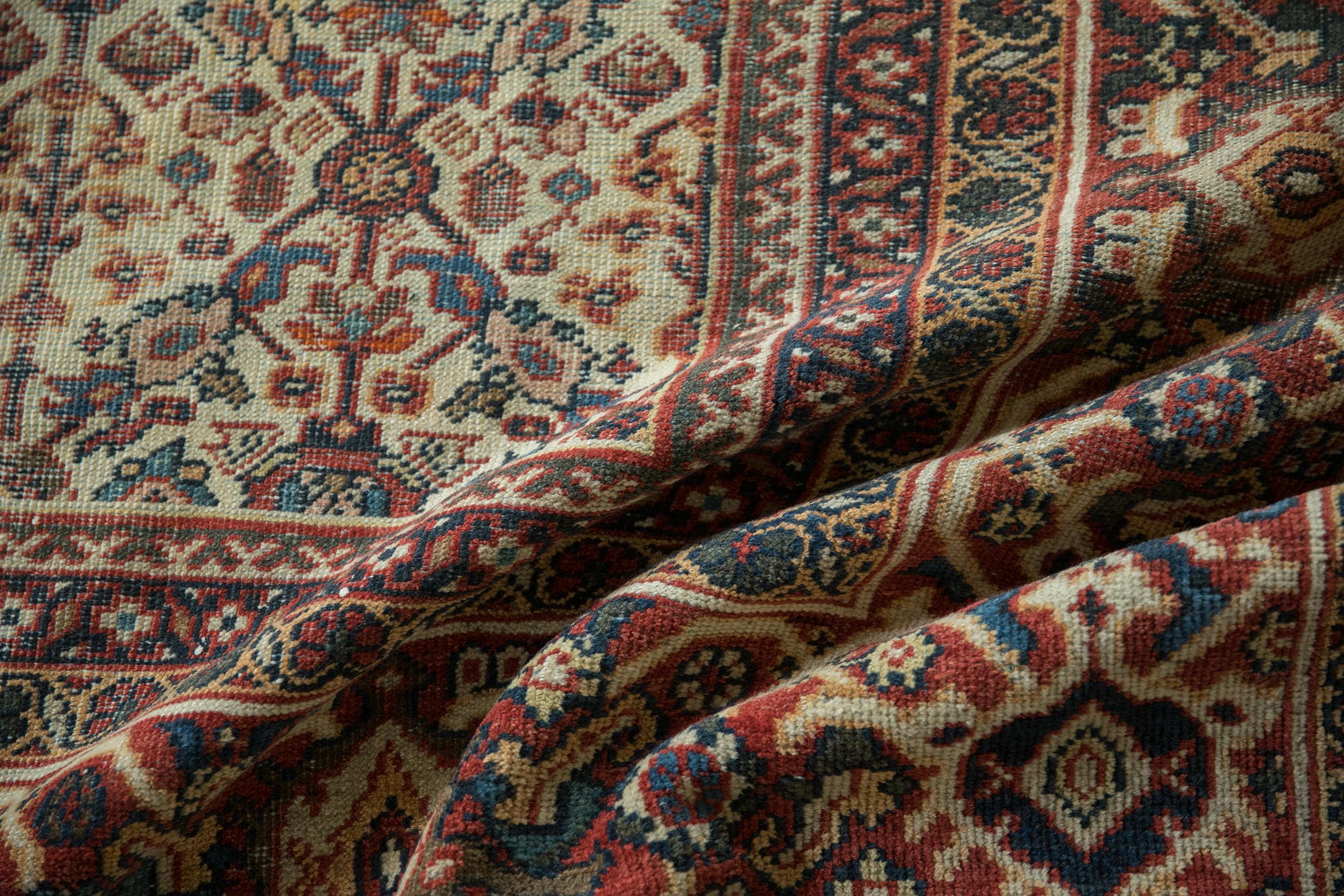 Vintage Mahal-Teppich im Angebot 5
