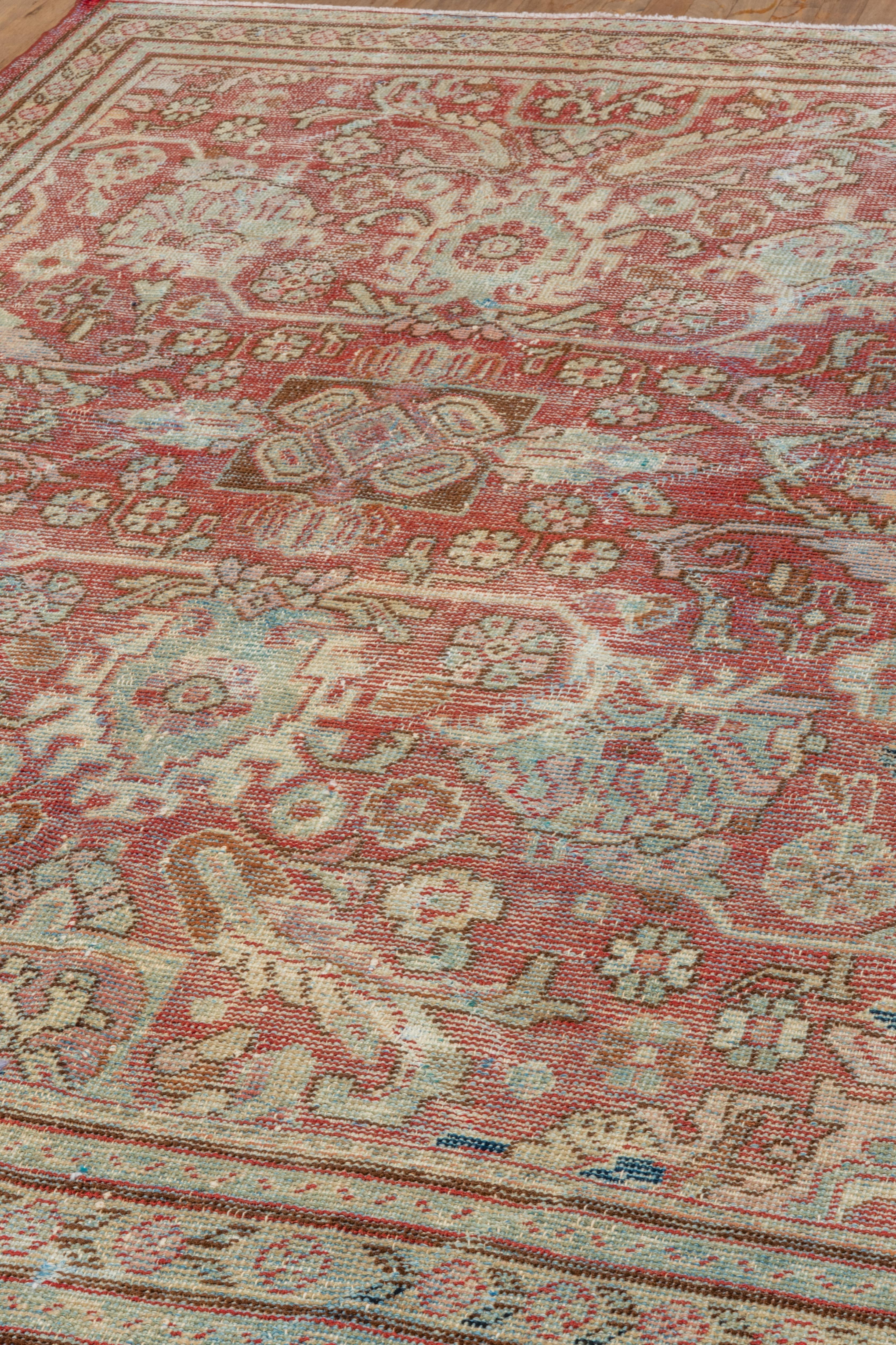 Vintage Mahal Rug Faded Brick and Aqua Medallion For Sale 3