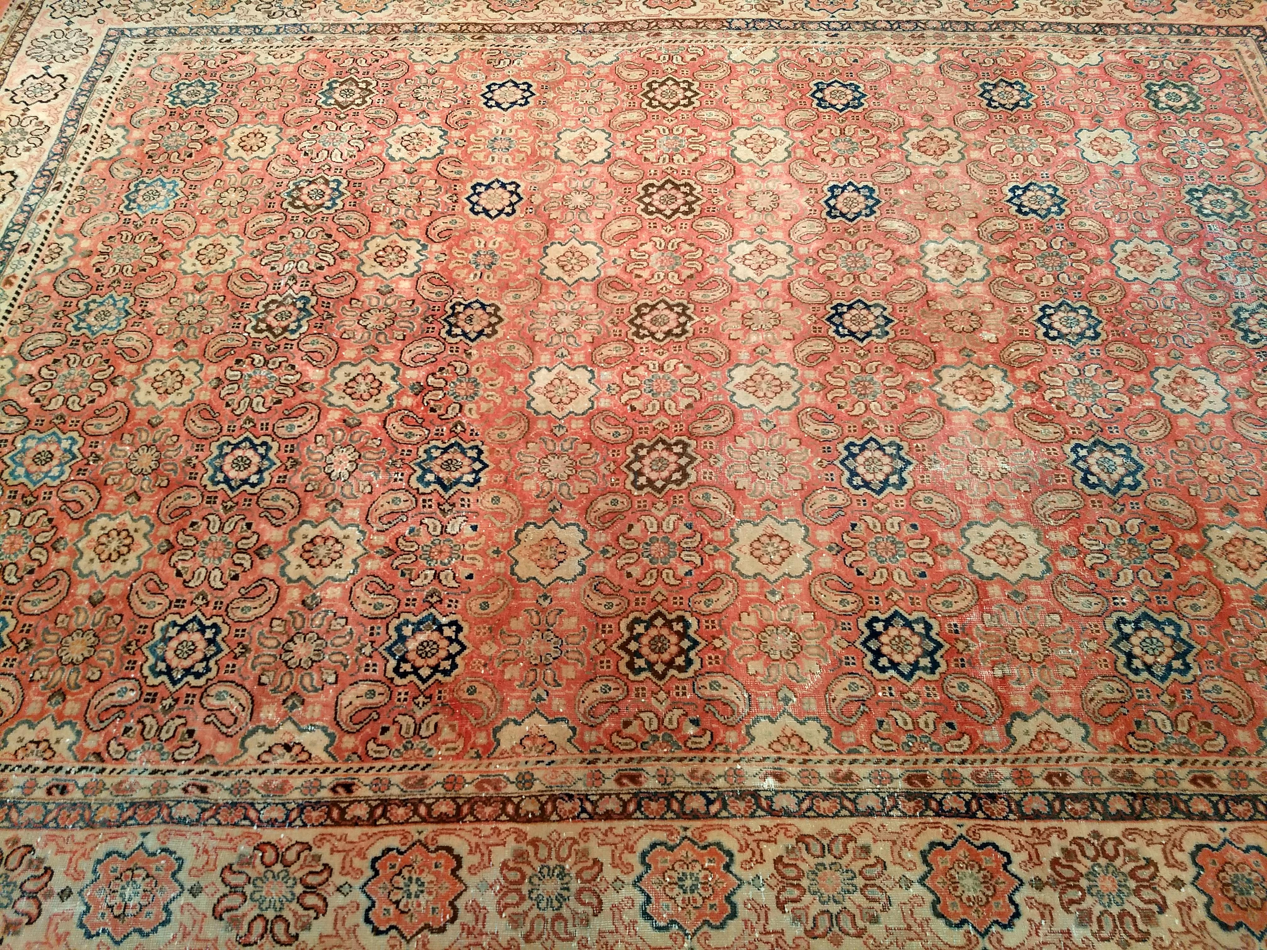 Vintage Mahal Sultanabad Rug in All Over Geometric Pattern in Pale Pink, Cream For Sale 4
