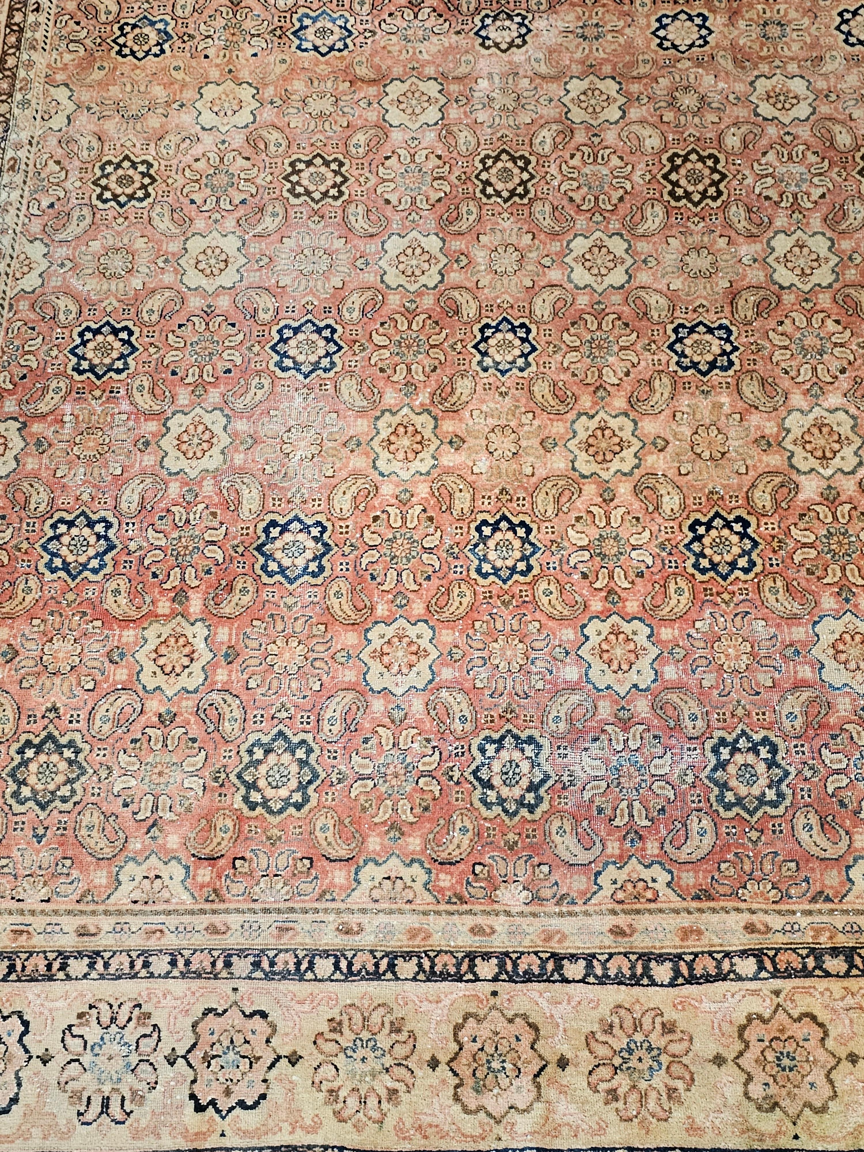 20th Century Vintage Persian Mahal Sultanabad Rug in Allover Pattern in Pale Pink, Blu, Green For Sale