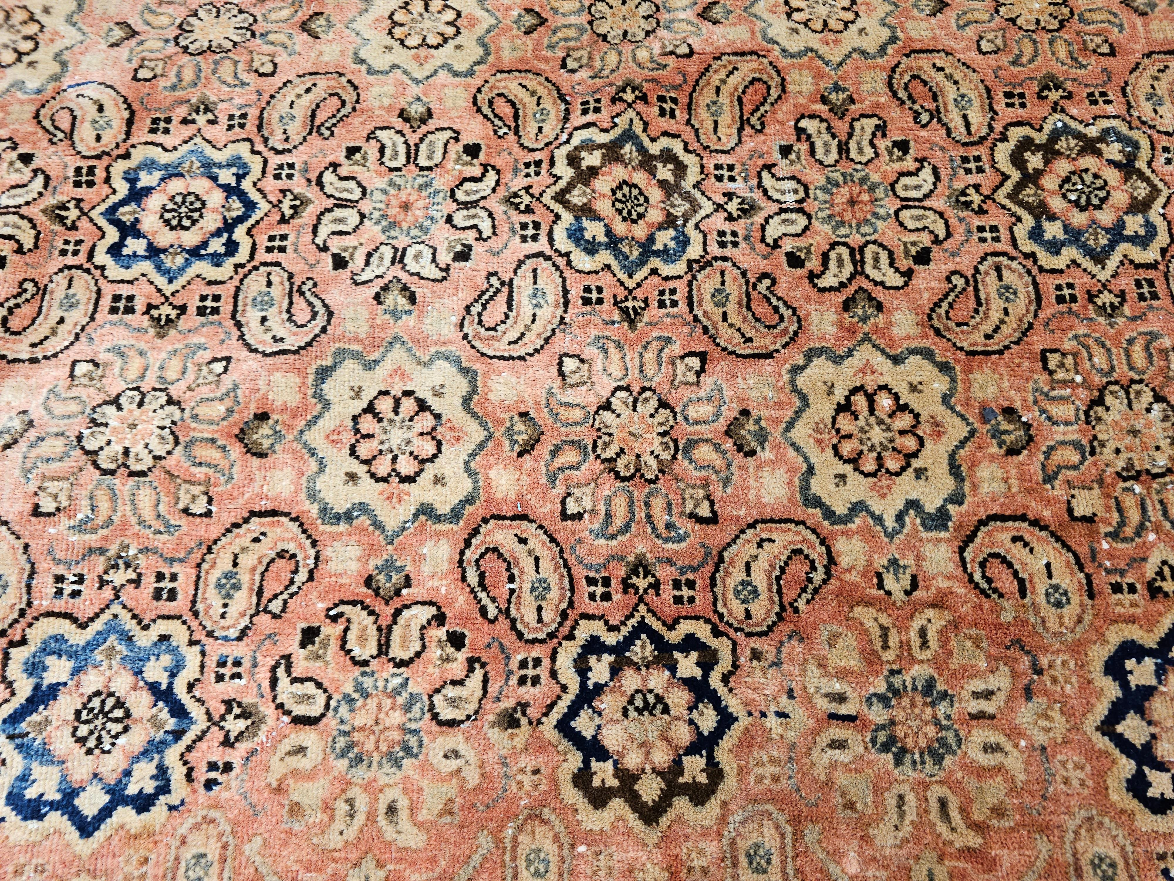 Wool Vintage Mahal Sultanabad Rug in All Over Geometric Pattern in Pale Pink, Cream For Sale
