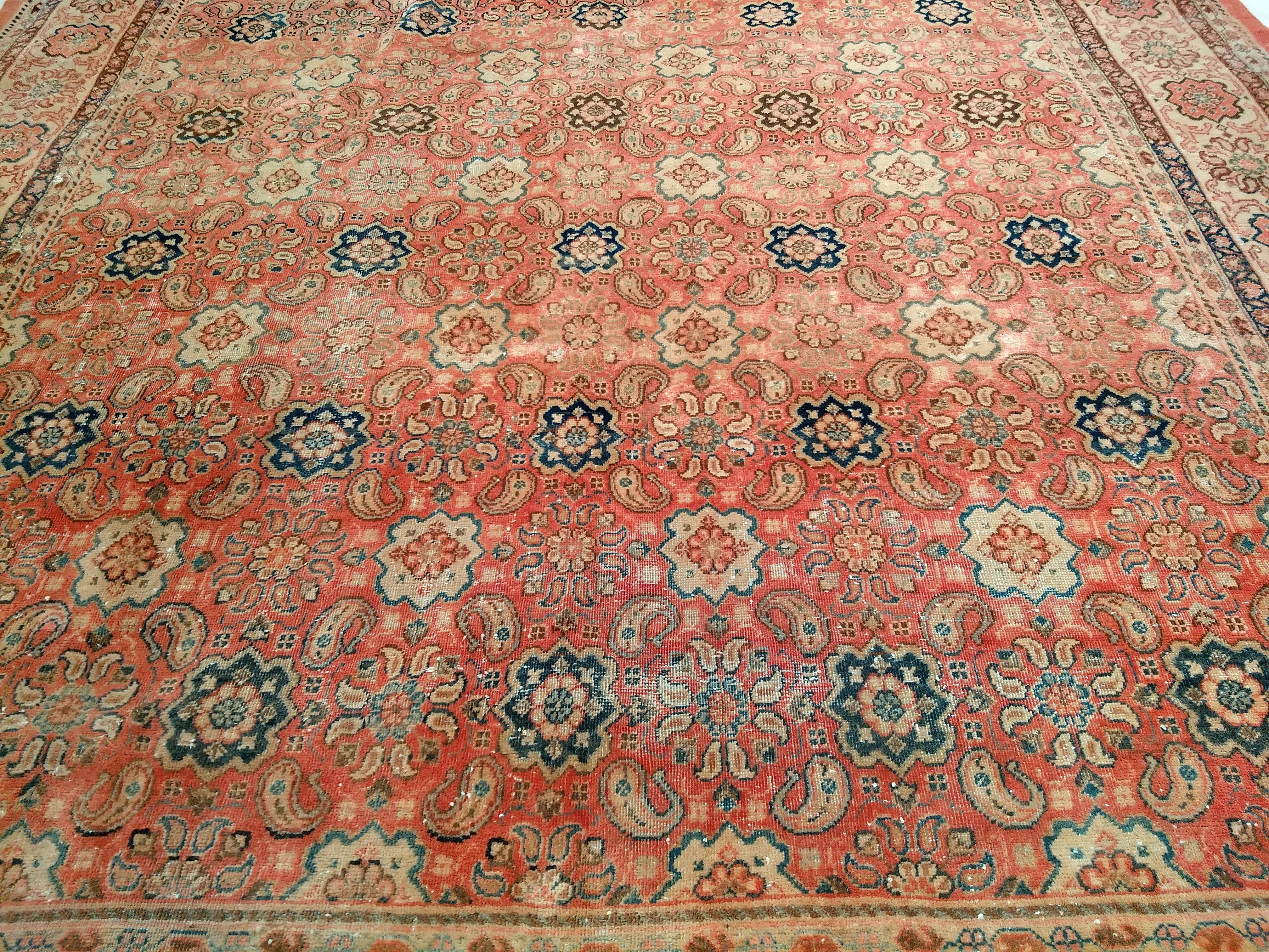 Vintage Mahal Sultanabad Rug in All Over Geometric Pattern in Pale Pink, Cream For Sale 1