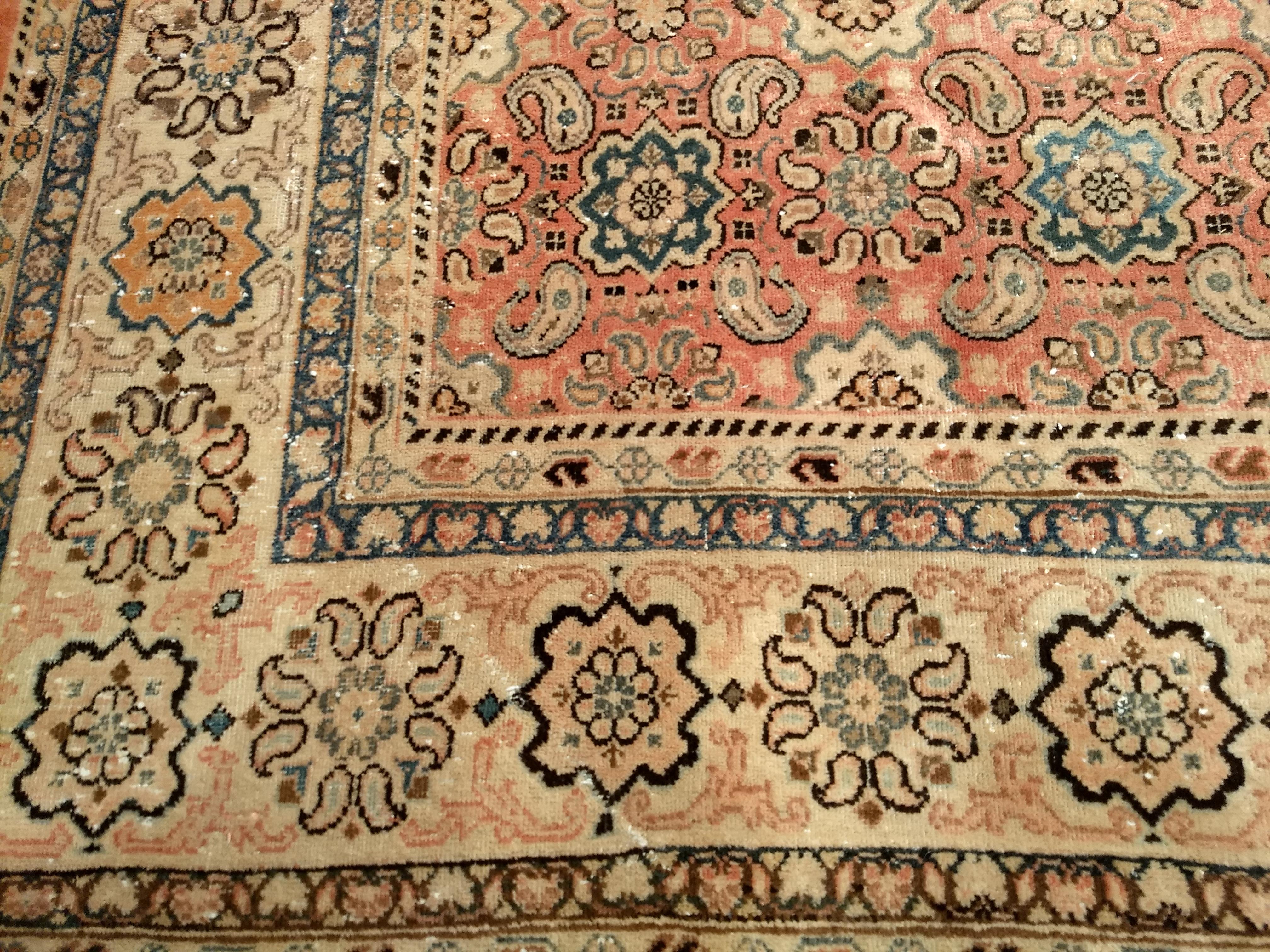 Vintage Mahal Sultanabad Rug in All Over Geometric Pattern in Pale Pink, Cream For Sale 3