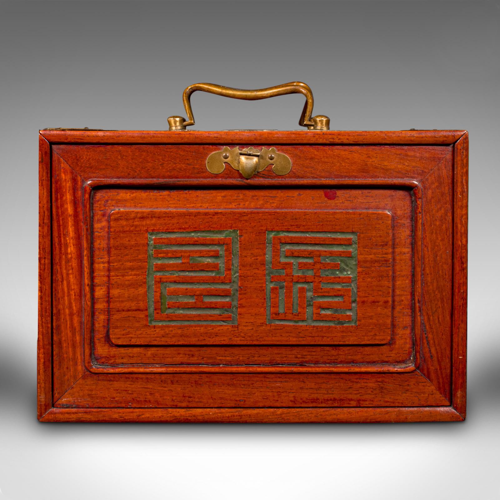 Vintage Mahjong Case, Chinese, Mahogany, Compendium, Game Set, Late 20th Century In Good Condition In Hele, Devon, GB