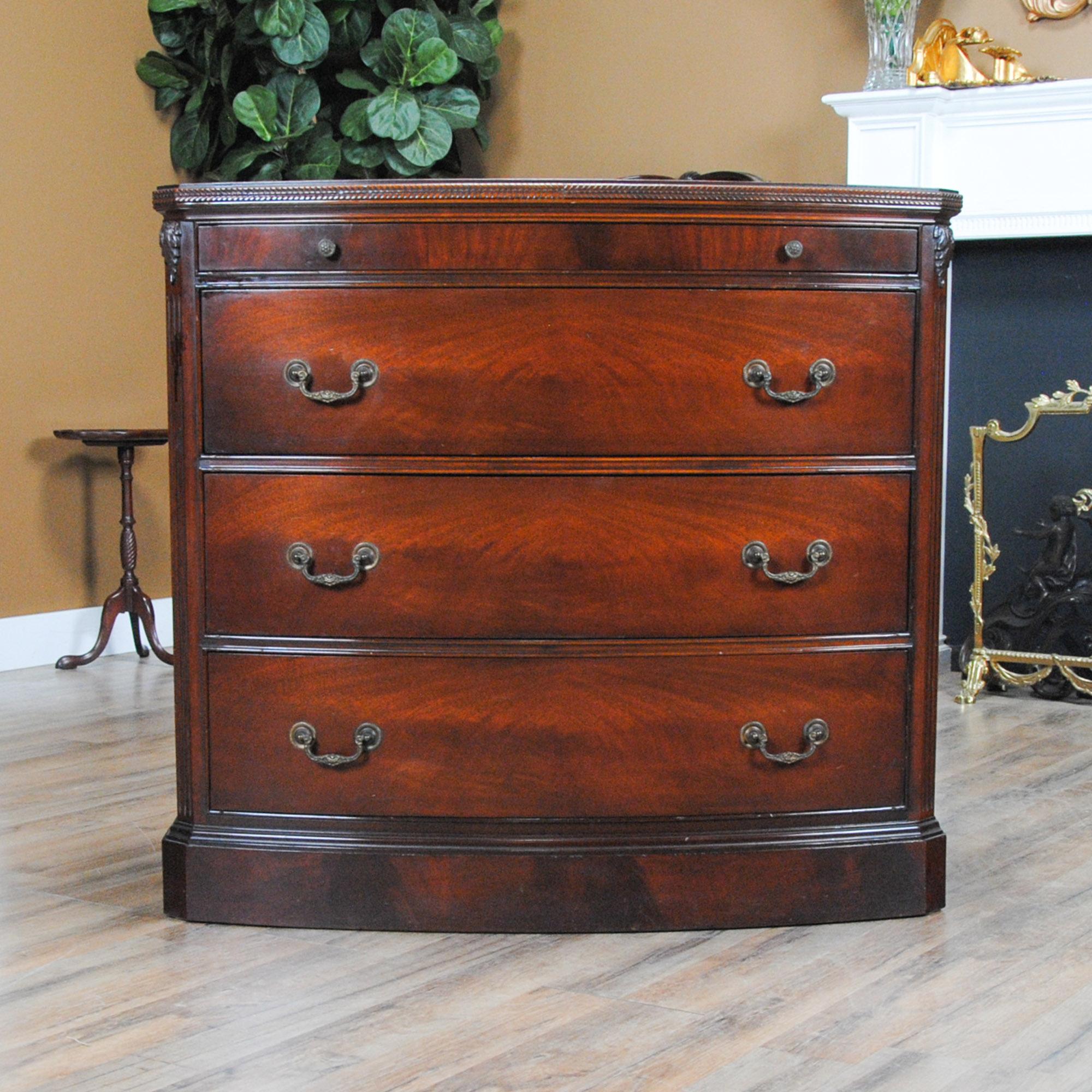 This Vintage Mahogany Bachelors Chest was originally manufactured by the Big Rapids Furniture Co in New York. The Vintage Mahogany Bachelors Chest has a great amount of storage space with a total of four drawers. Produced using the finest quality