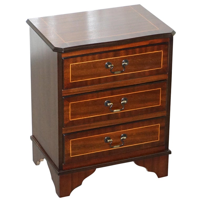 Vintage Mahogany Bed Side Table Chest Of Drawers Or Lamp Wine End