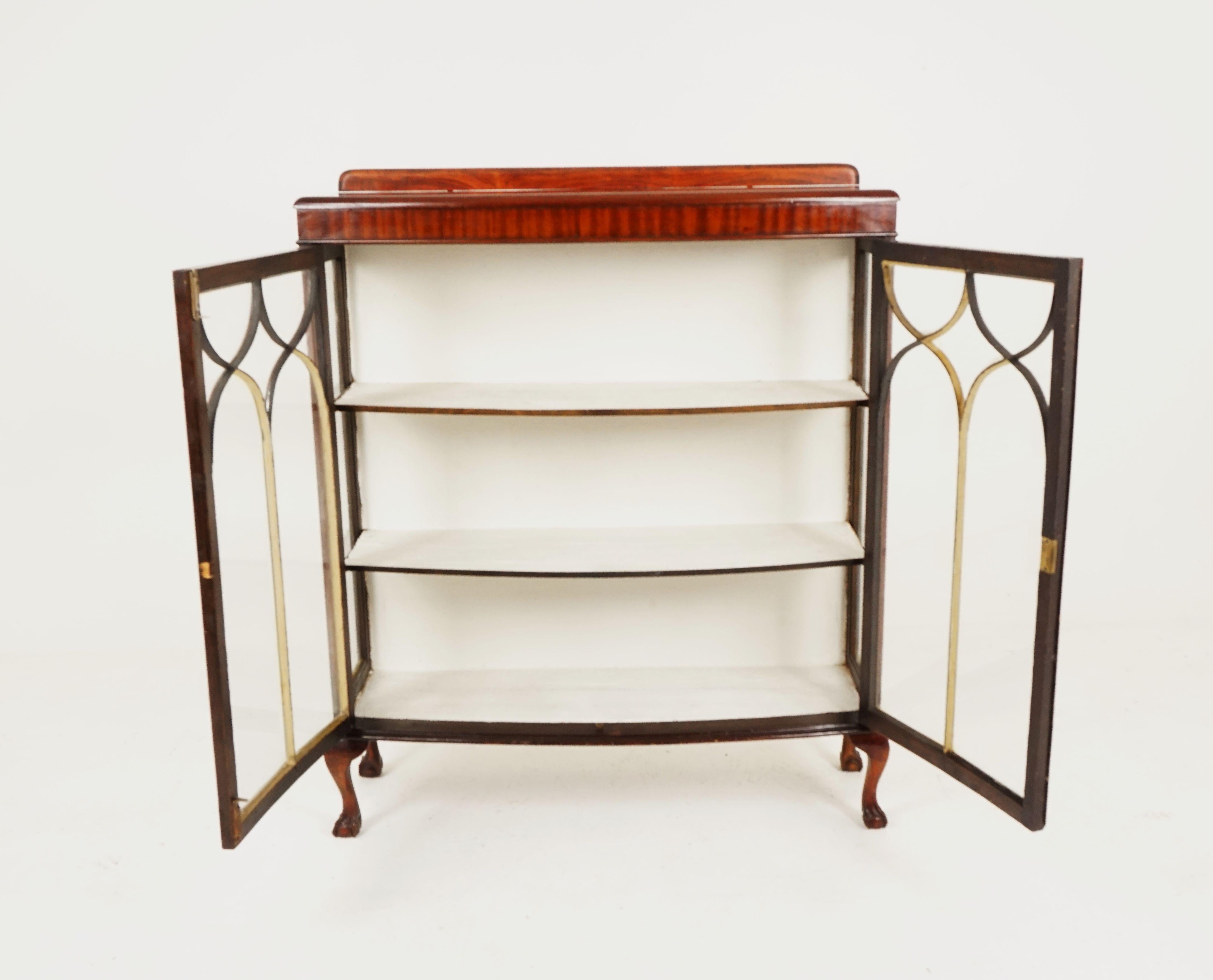 Hand-Crafted Vintage Mahogany Bow Front China Cabinet, Display Cabinet, Curio Cabinet, B1385