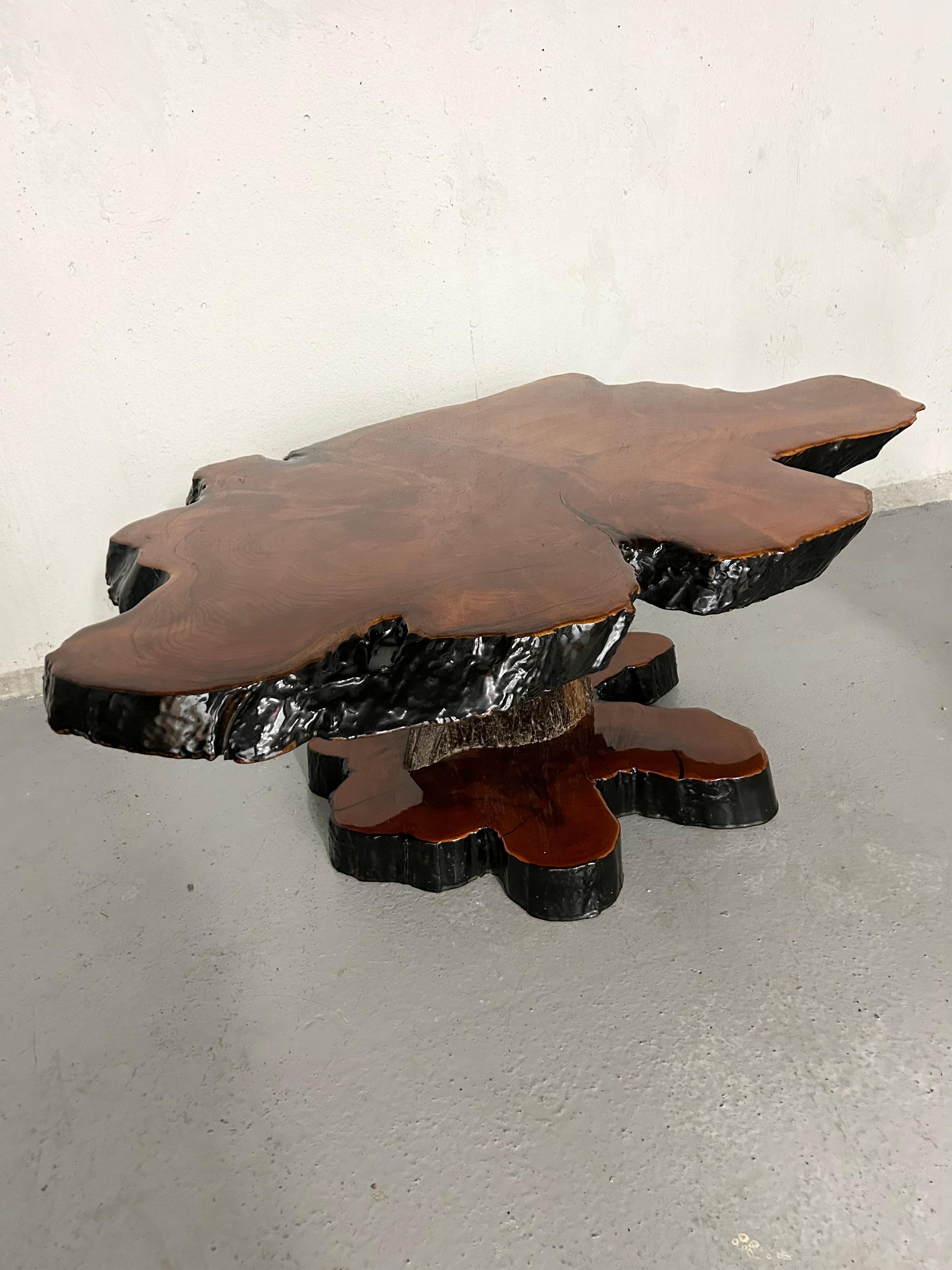 Vintage Mahogany Burl Wood Coffee Table with Live Edge For Sale 1