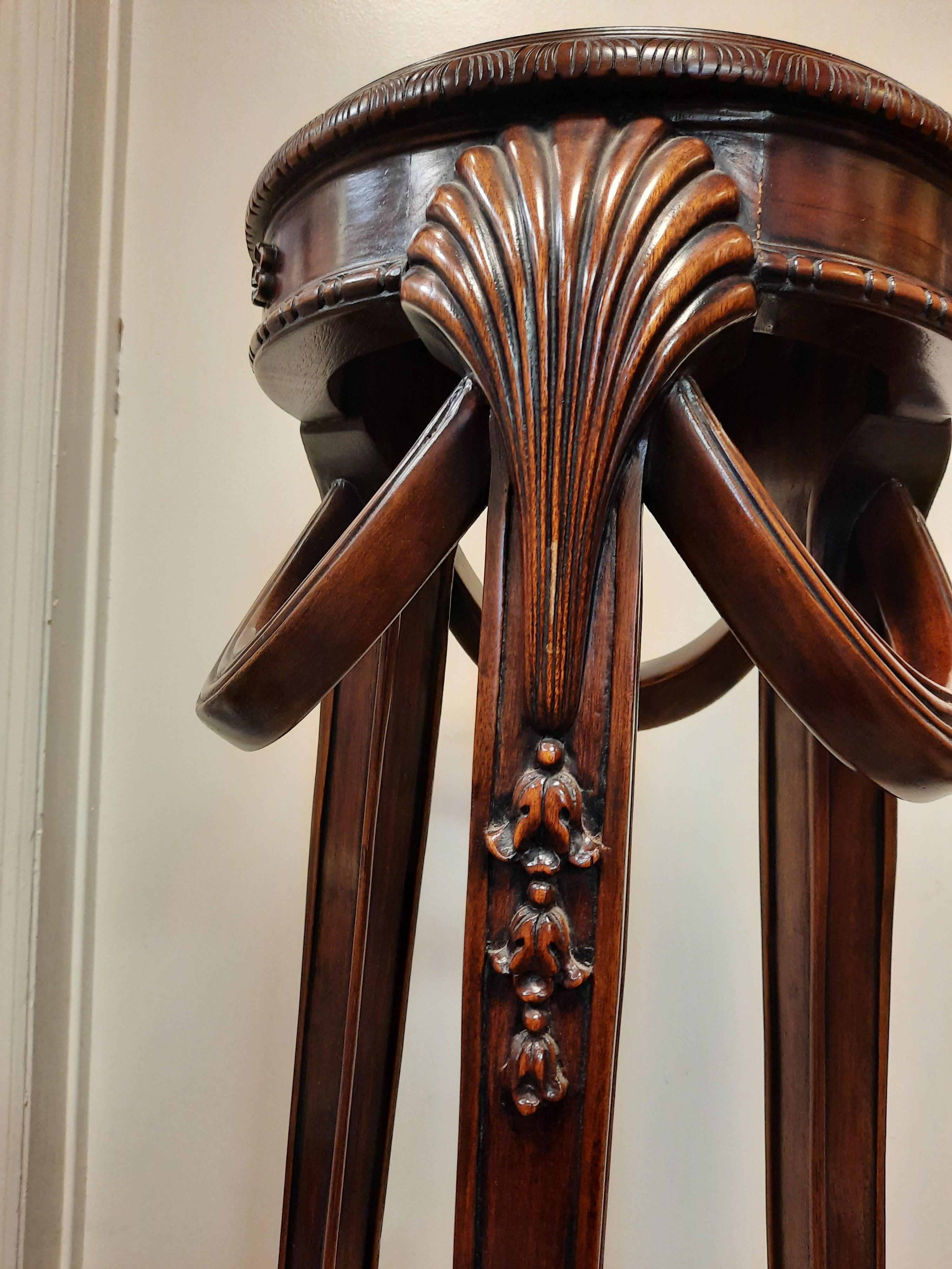 Vintage Mahogany Carved Pedestal For Sale 1