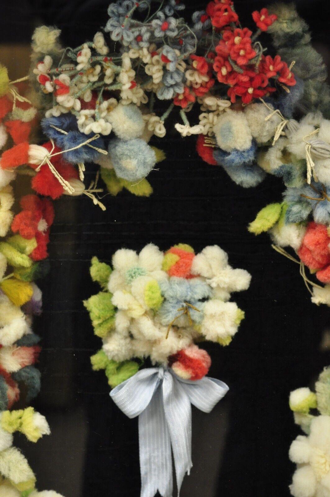 Vintage Mahogany Deep Shadow Box Frame Felt Cotton Mourning Wreath Wall Art For Sale 2