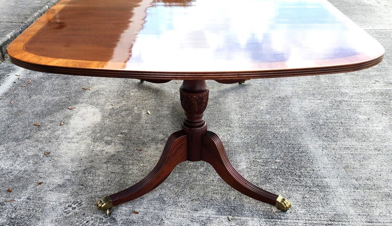 Vintage Mahogany Dining Table Duncan Phyfe Style 4
