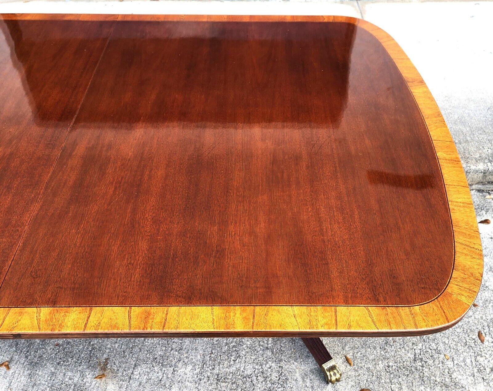 duncan phyfe mahogany table
