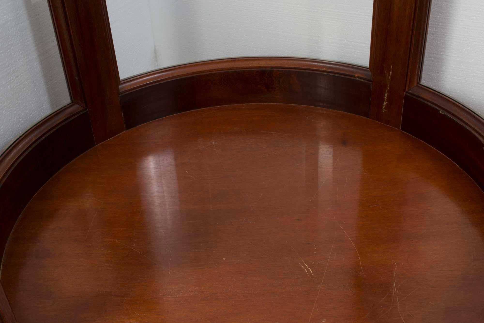 Vintage Mahogany Dome Top Circular Showcase Display Cabinet, Mid-20th Century 3