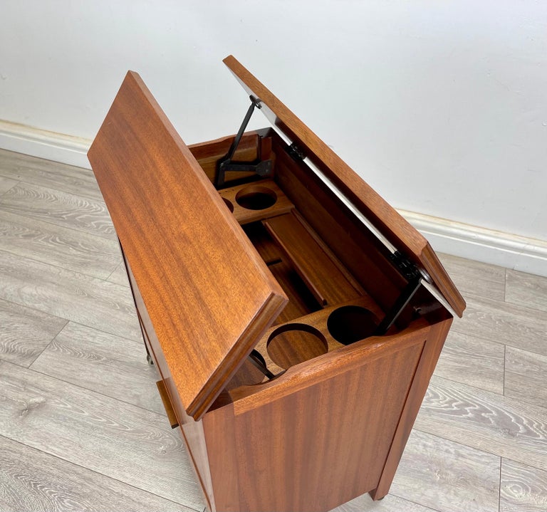 Vintage Mahogany Drinks For Sale at 1stDibs