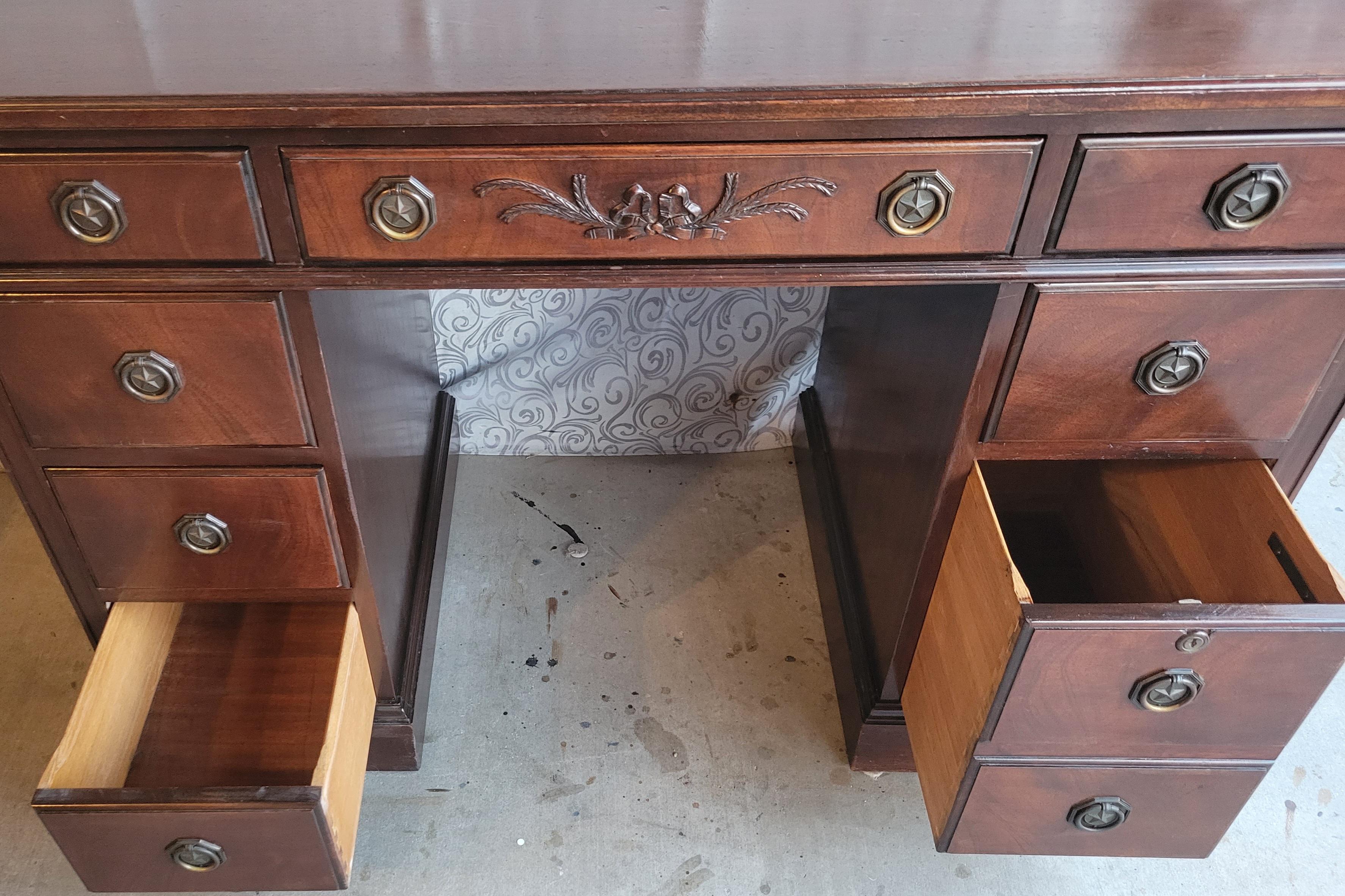 Genuine Mahogany Writing Desk with 8 Drawers In Good Condition For Sale In Phoenix, AZ