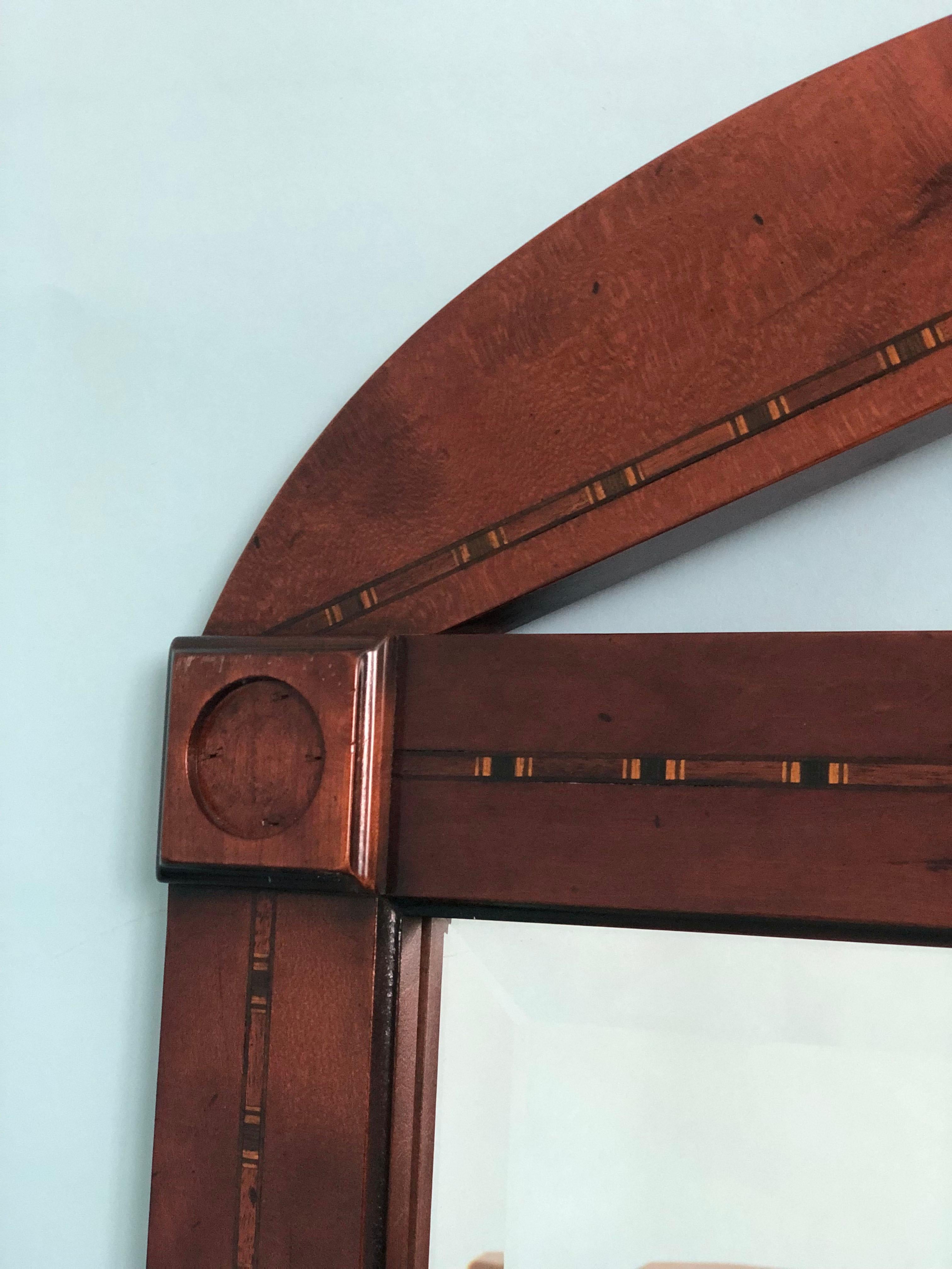 Vintage Mahogany Facet Cut Mirror With Satin Wood Inlay In Good Condition For Sale In Bjuråker, SE