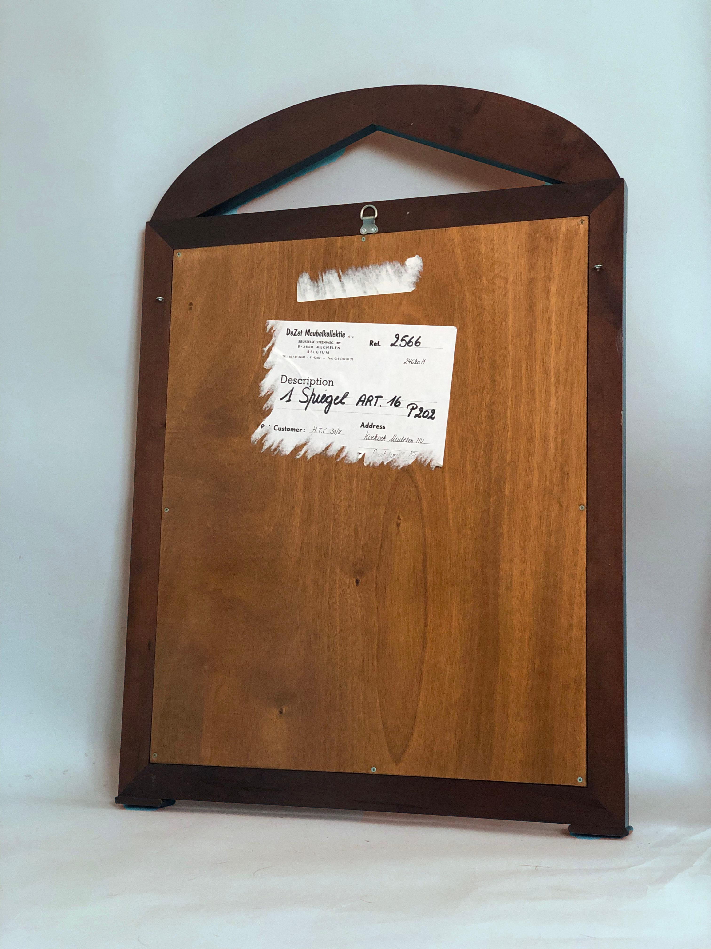 Vintage Mahogany Facet Cut Mirror With Satin Wood Inlay For Sale 2
