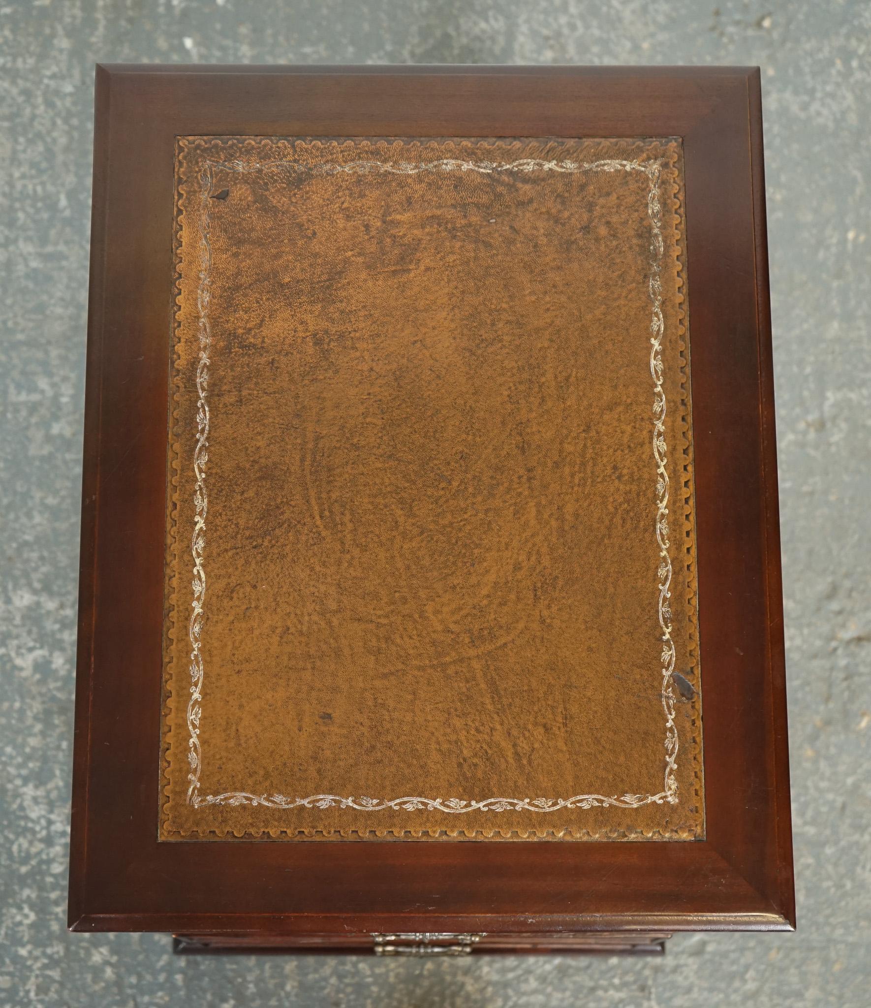 VINTAGE MAHOGANY GOLD EMBOSSED BROWN LEATHER TOP FILLING CABiNET For Sale 1