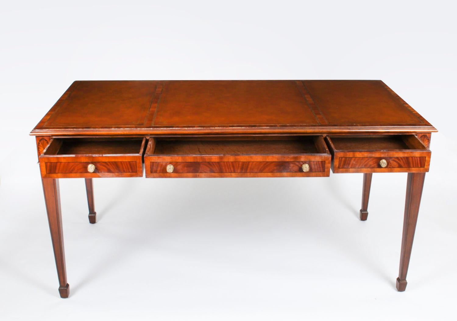 Vintage Mahogany Inlaid Partners Writing Table Desk, 20th Century 7