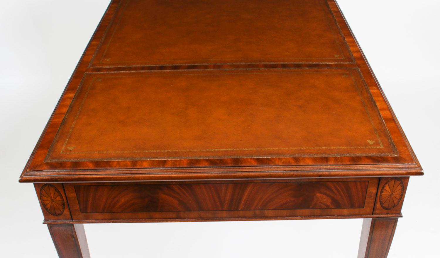 Vintage Mahogany Inlaid Partners Writing Table Desk, 20th Century 13