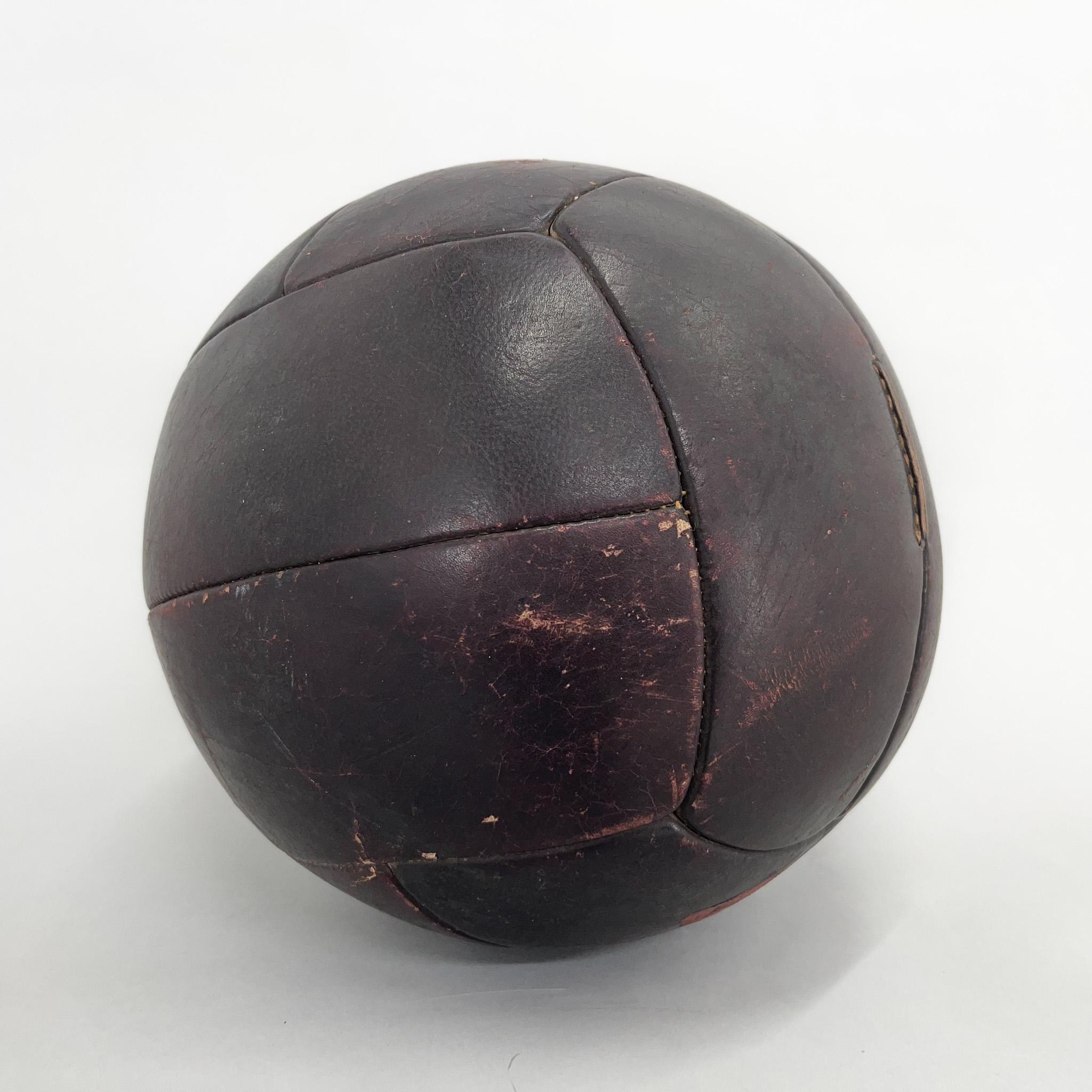 Vintage Mahogany Leather Medicine Ball, 1930s  For Sale 1