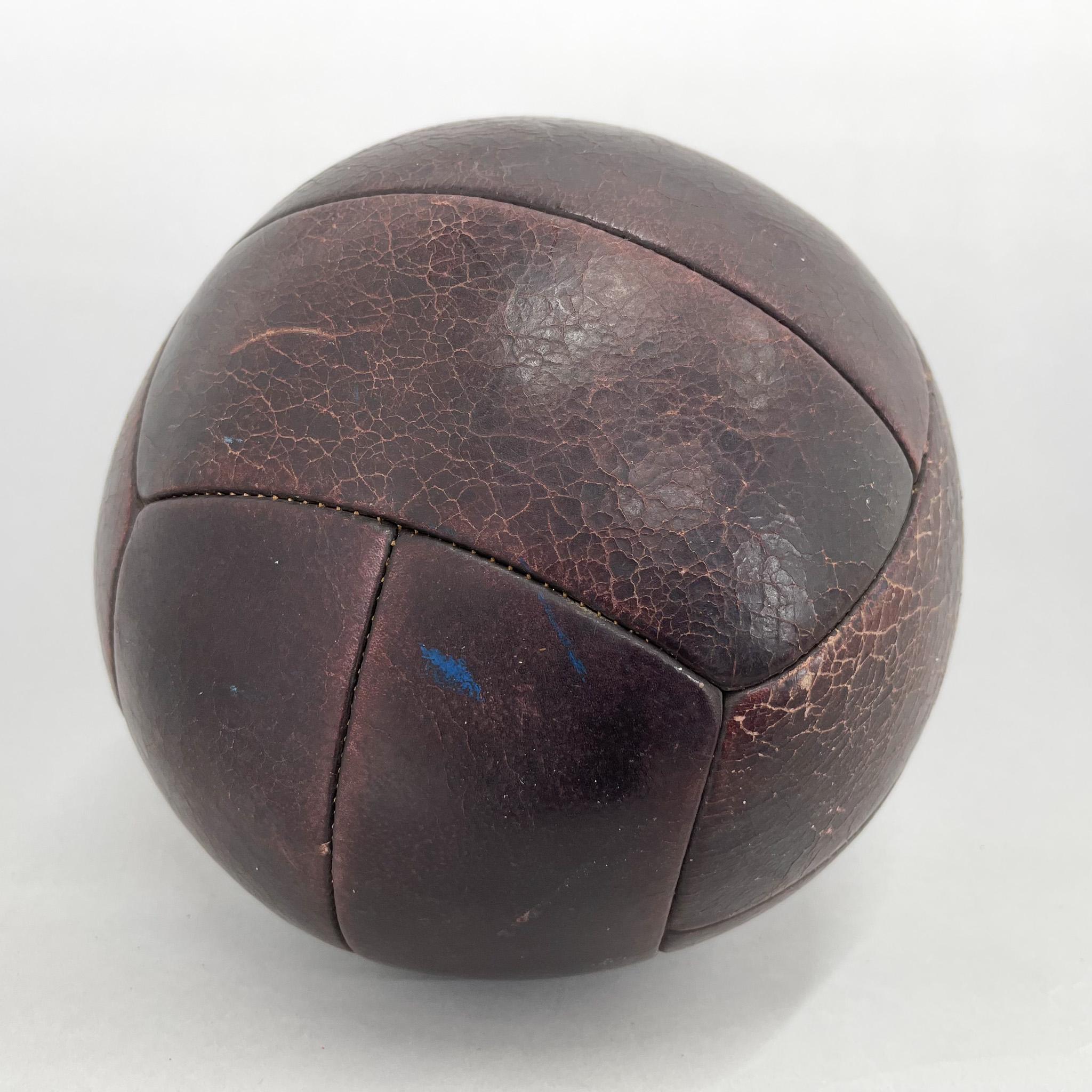 Vintage Mahogany Leather Medicine Ball, 1930s  For Sale 2