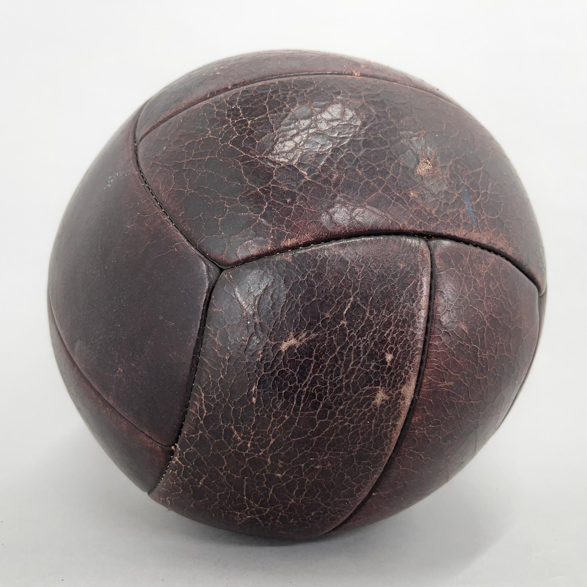 Vintage Mahogany Leather Medicine Ball, 1930s  For Sale 4