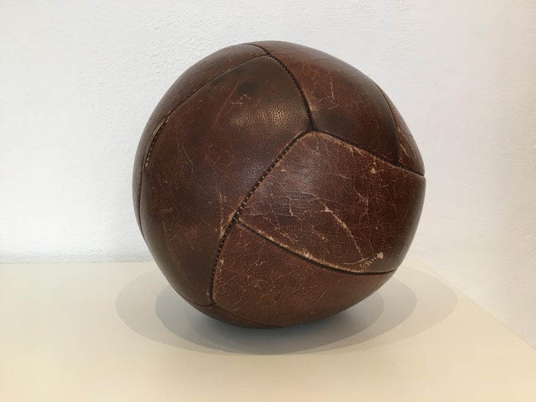 Mid-Century Modern Vintage Mahogany Leather Medicine Ball, 4kg, 1930s For Sale